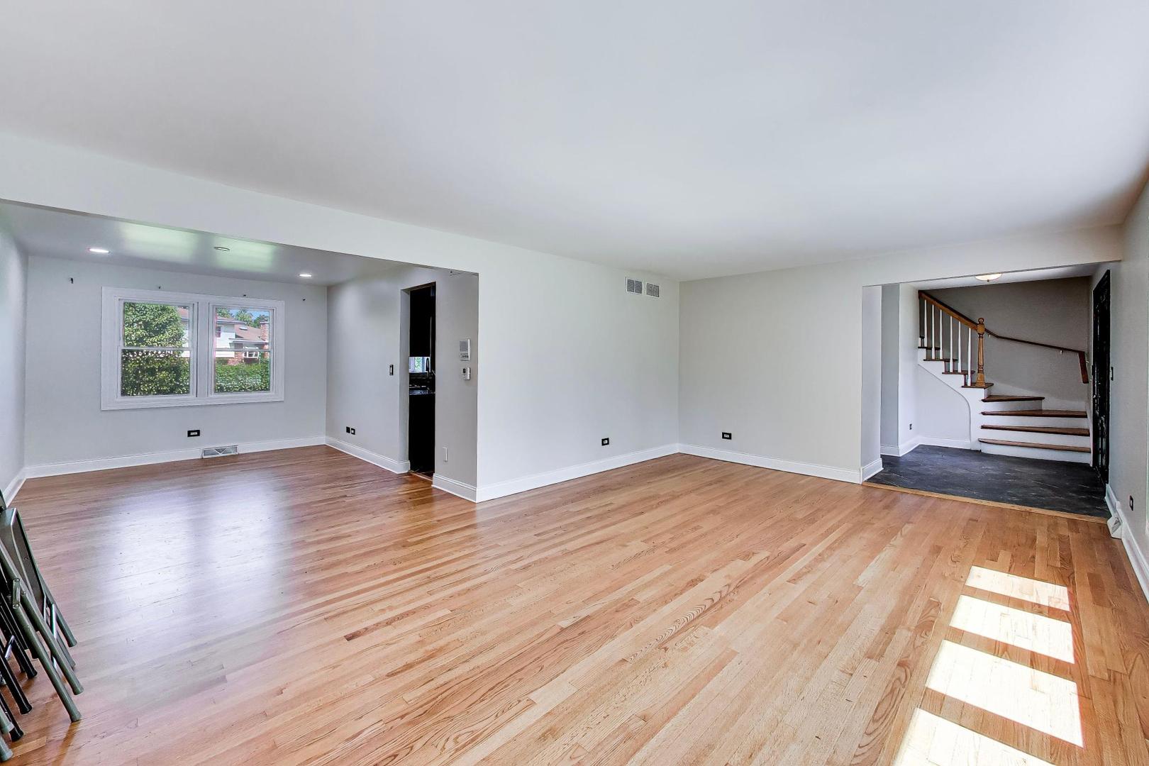 1526 Carrol Court
