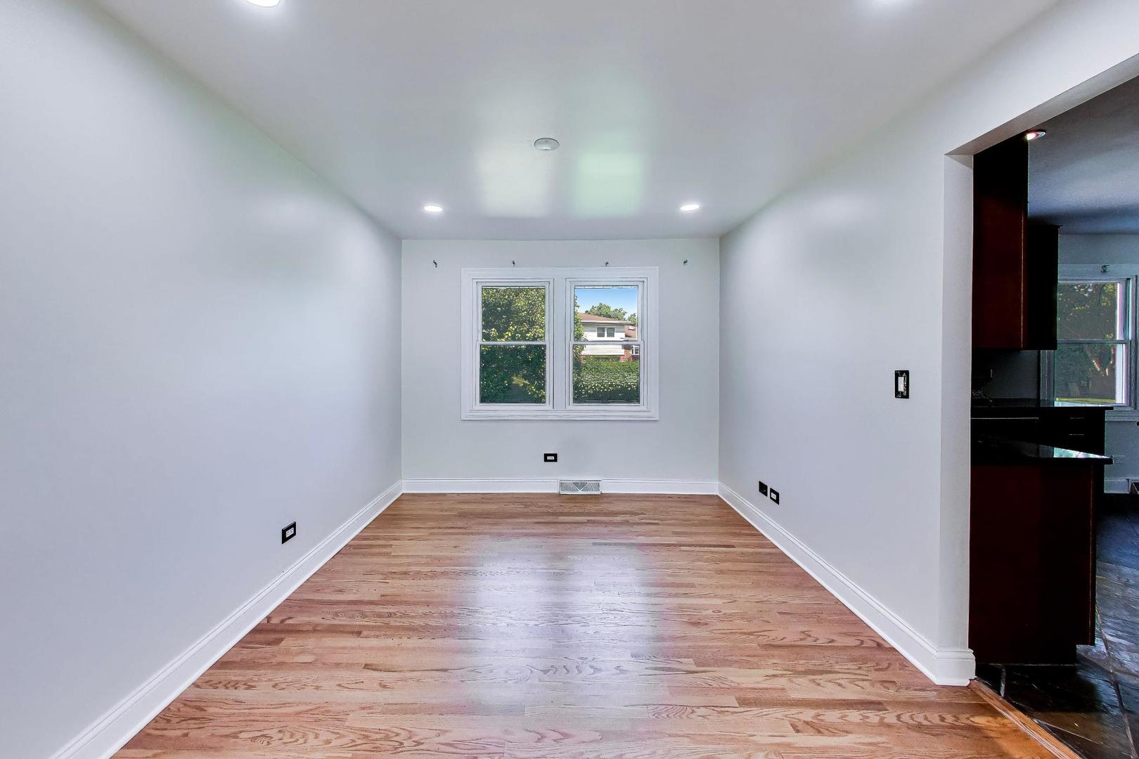 1526 Carrol Court