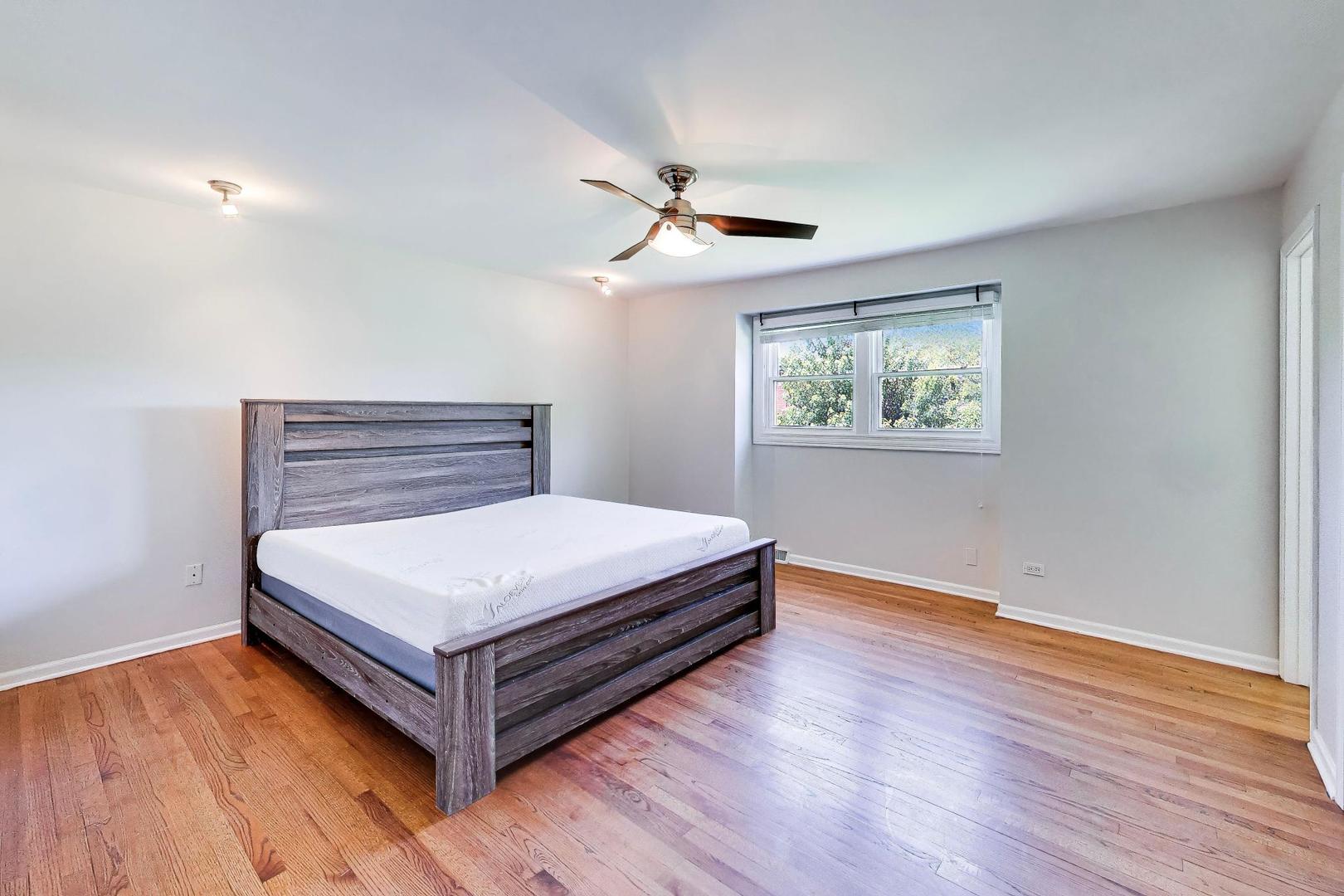 1526 Carrol Court