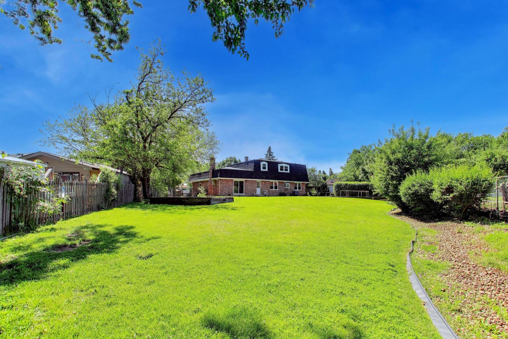 1526 Carrol Court