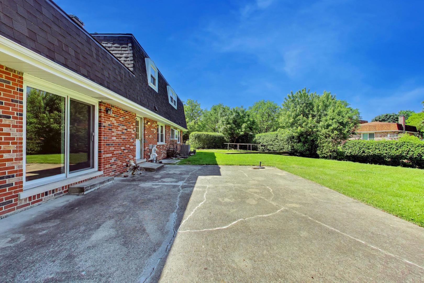 1526 Carrol Court