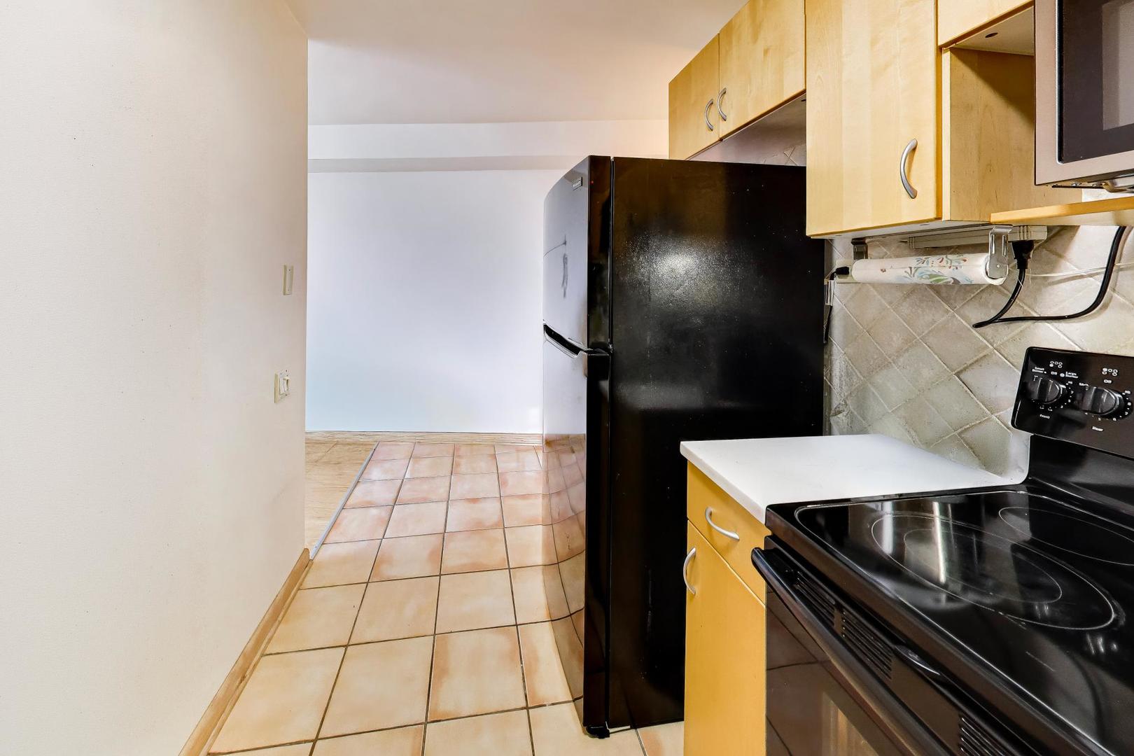 300 N State Street Unit: 4702