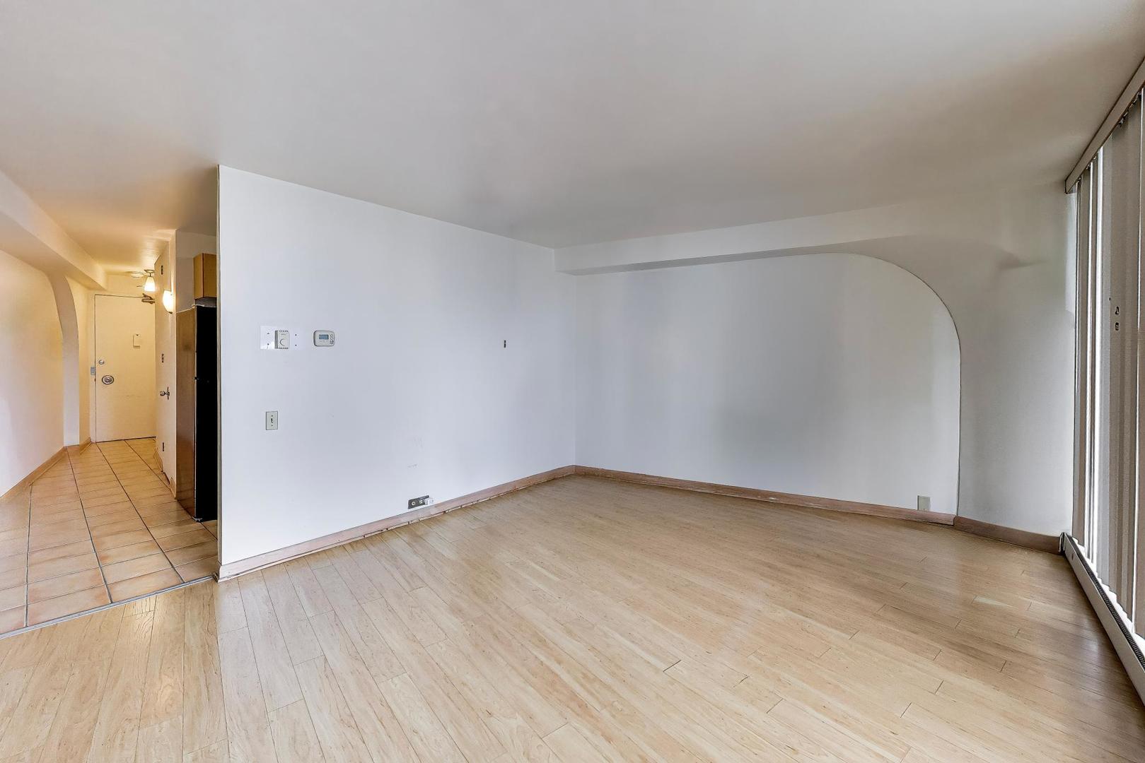 300 N State Street Unit: 4702