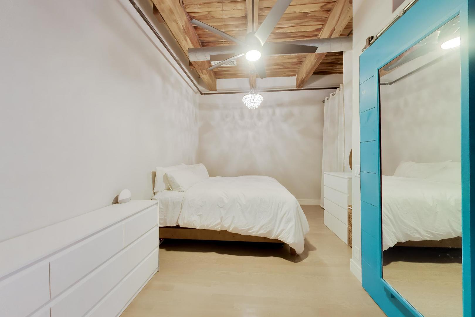 625 W Jackson Boulevard Unit: 512