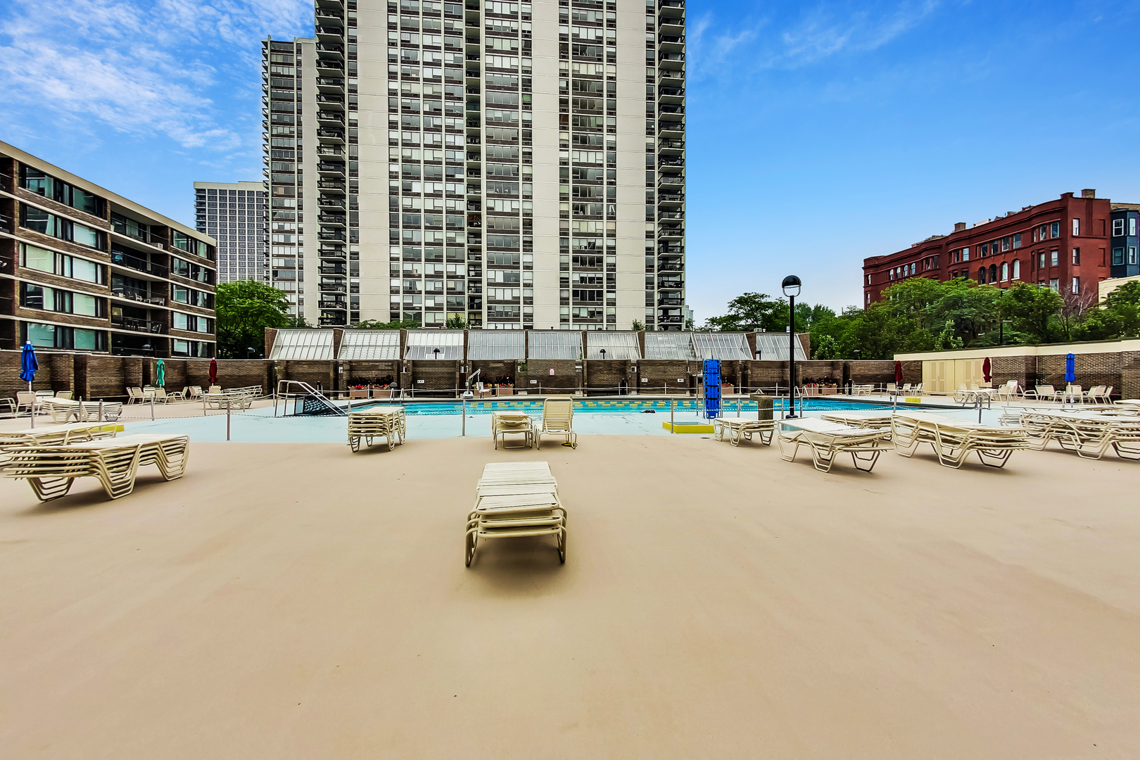 1455 N Sandburg Terrace Unit: 2306B