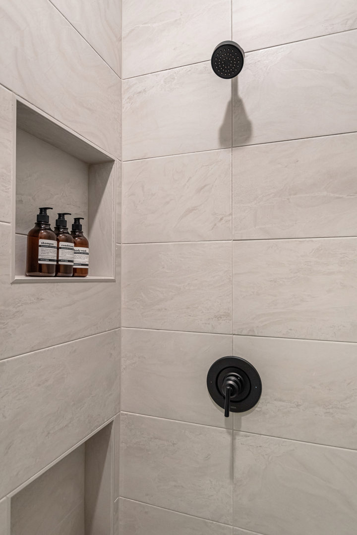 1628 N Damen Avenue Unit: 401