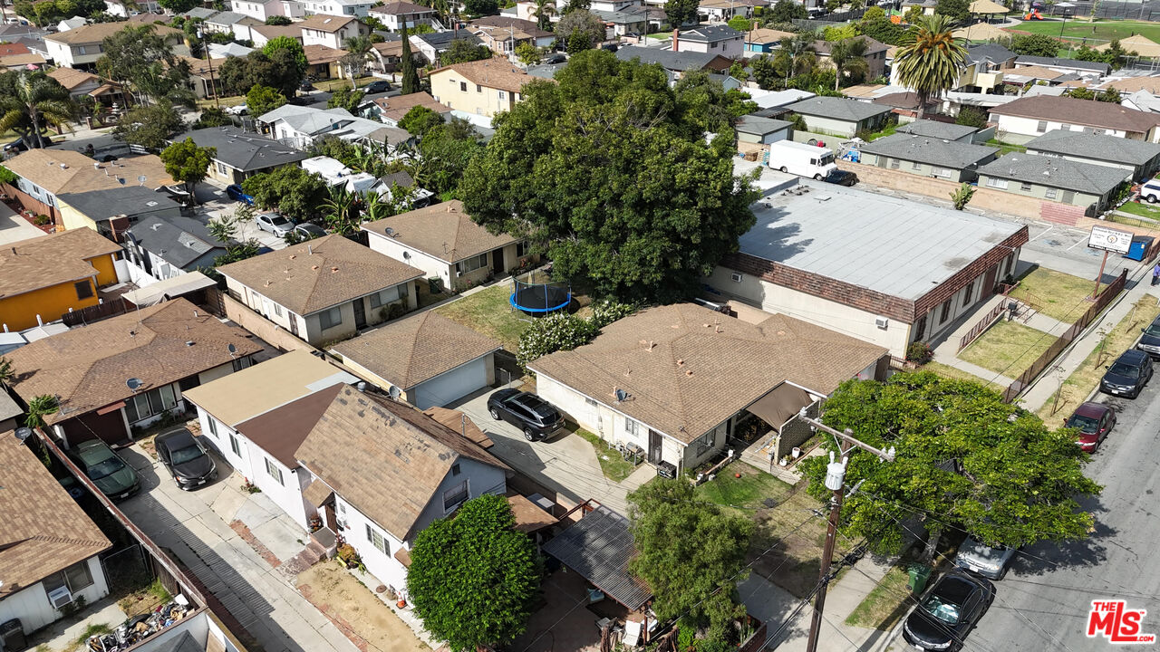 3737 W 111th Pl