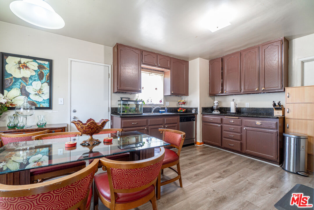 3737 W 111th Pl