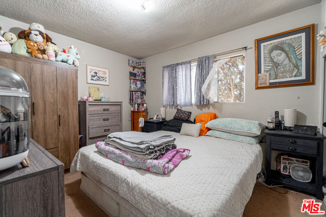 3737 W 111th Pl
