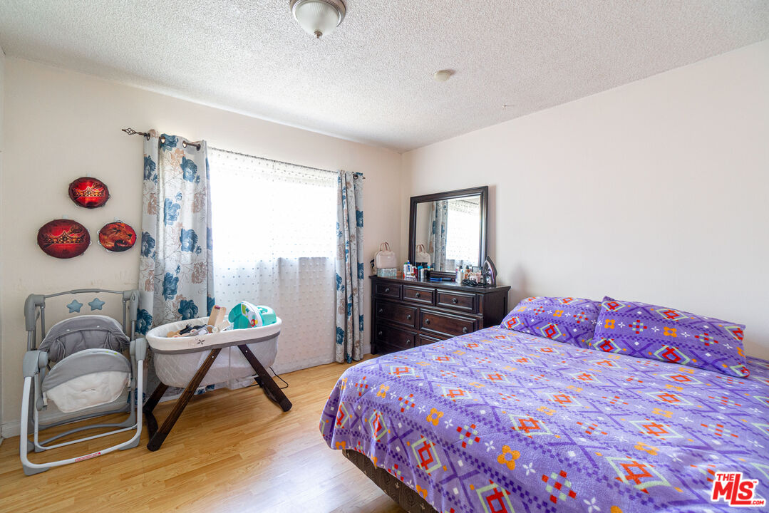3737 W 111th Pl