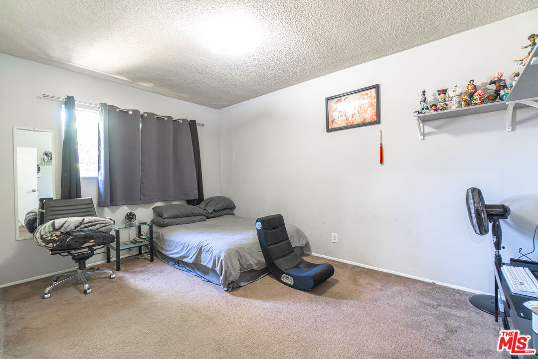 3737 W 111th Pl