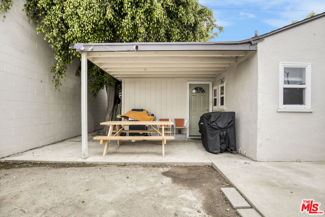 7952 Aldrich Dr