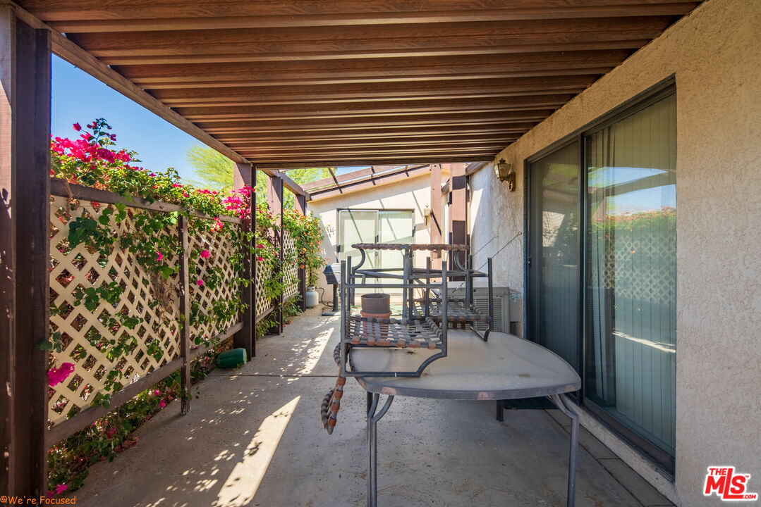 74671 Azurite Cir Unit: E