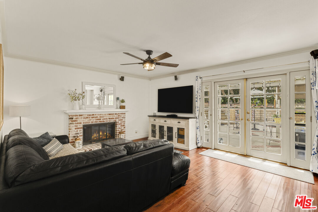 977 Saddlehorn Pl