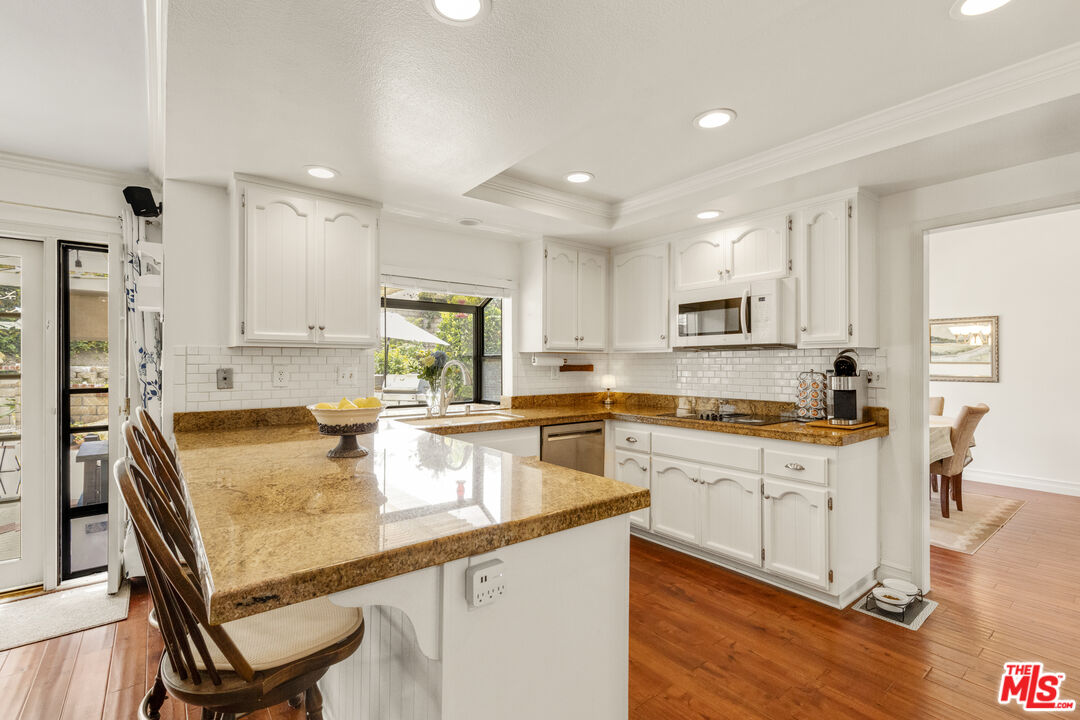 977 Saddlehorn Pl