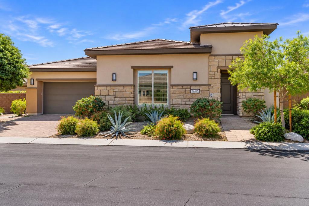82455 Live Oak Canyon Drive Indio Ca Us 92201 219154832da