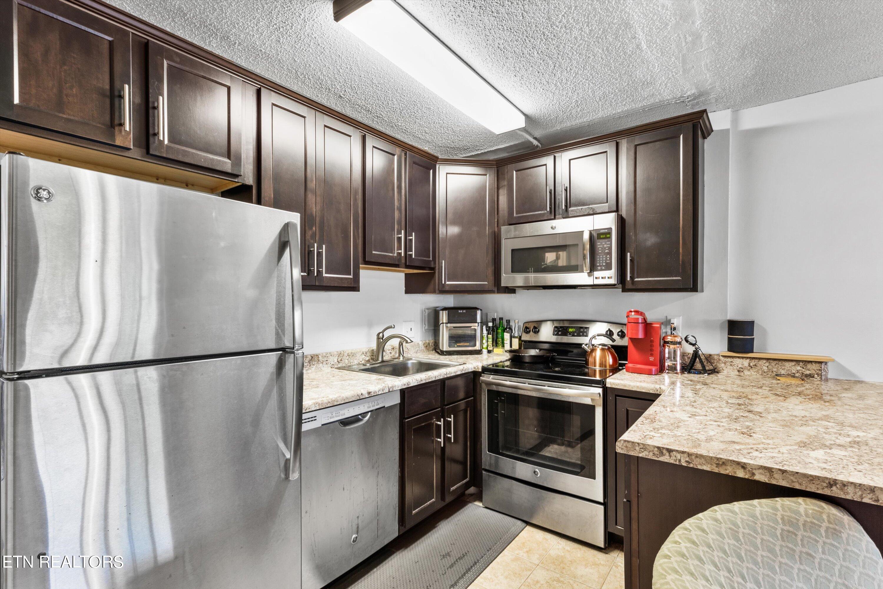 510 14th Street, 307