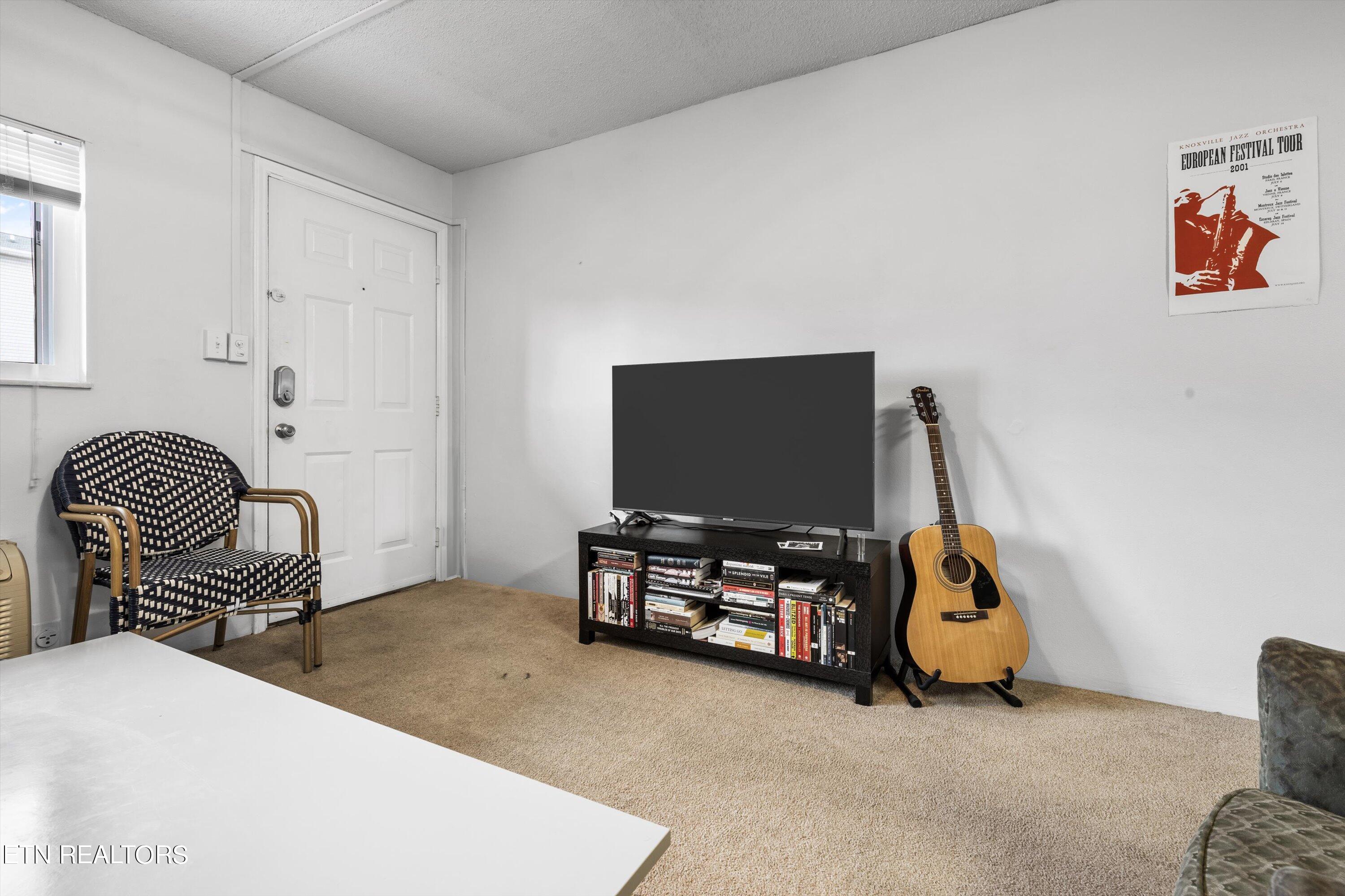 510 14th Street, 307