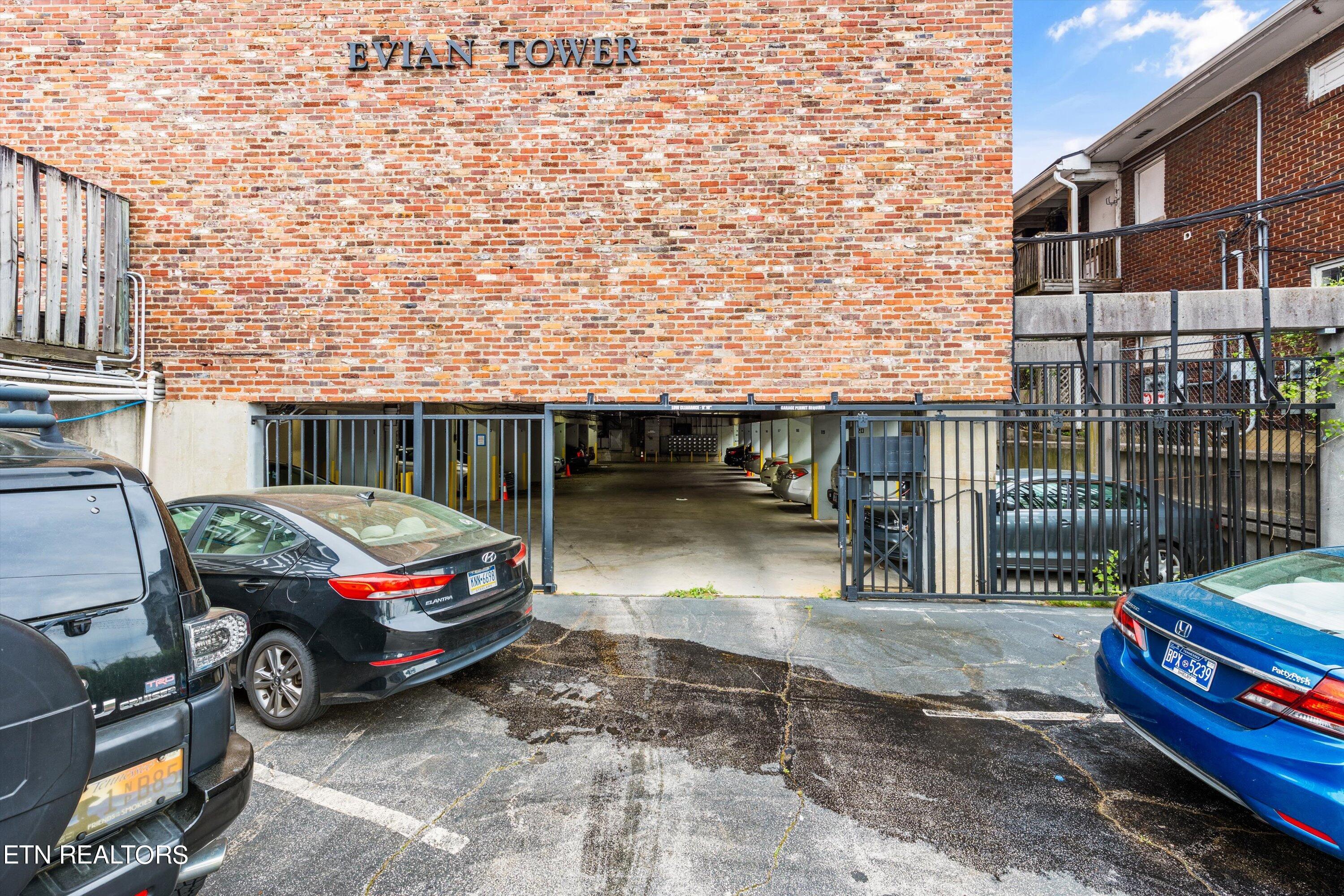 510 14th Street, 307