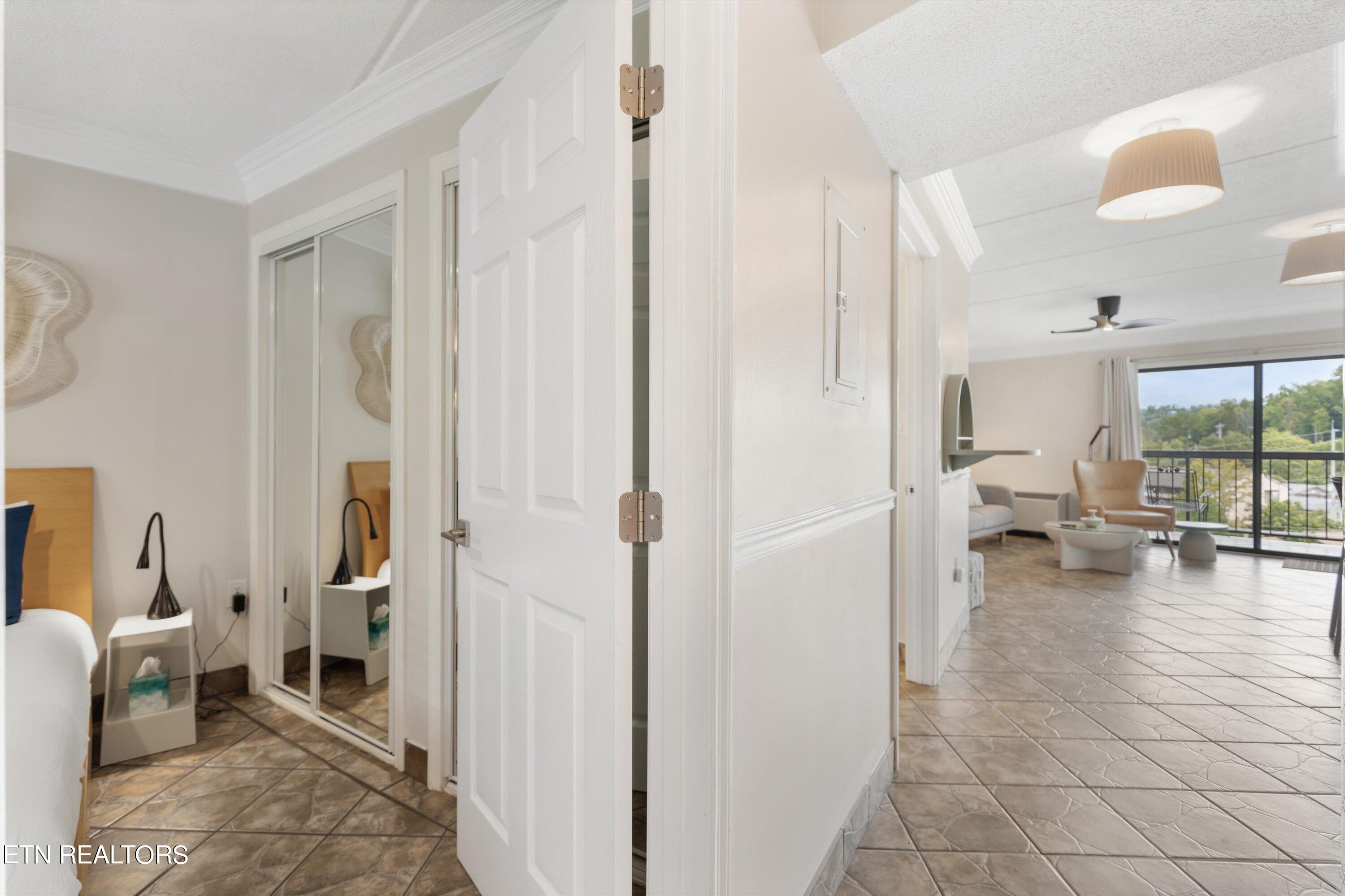 306 Baskins Creek Road Rd, 610