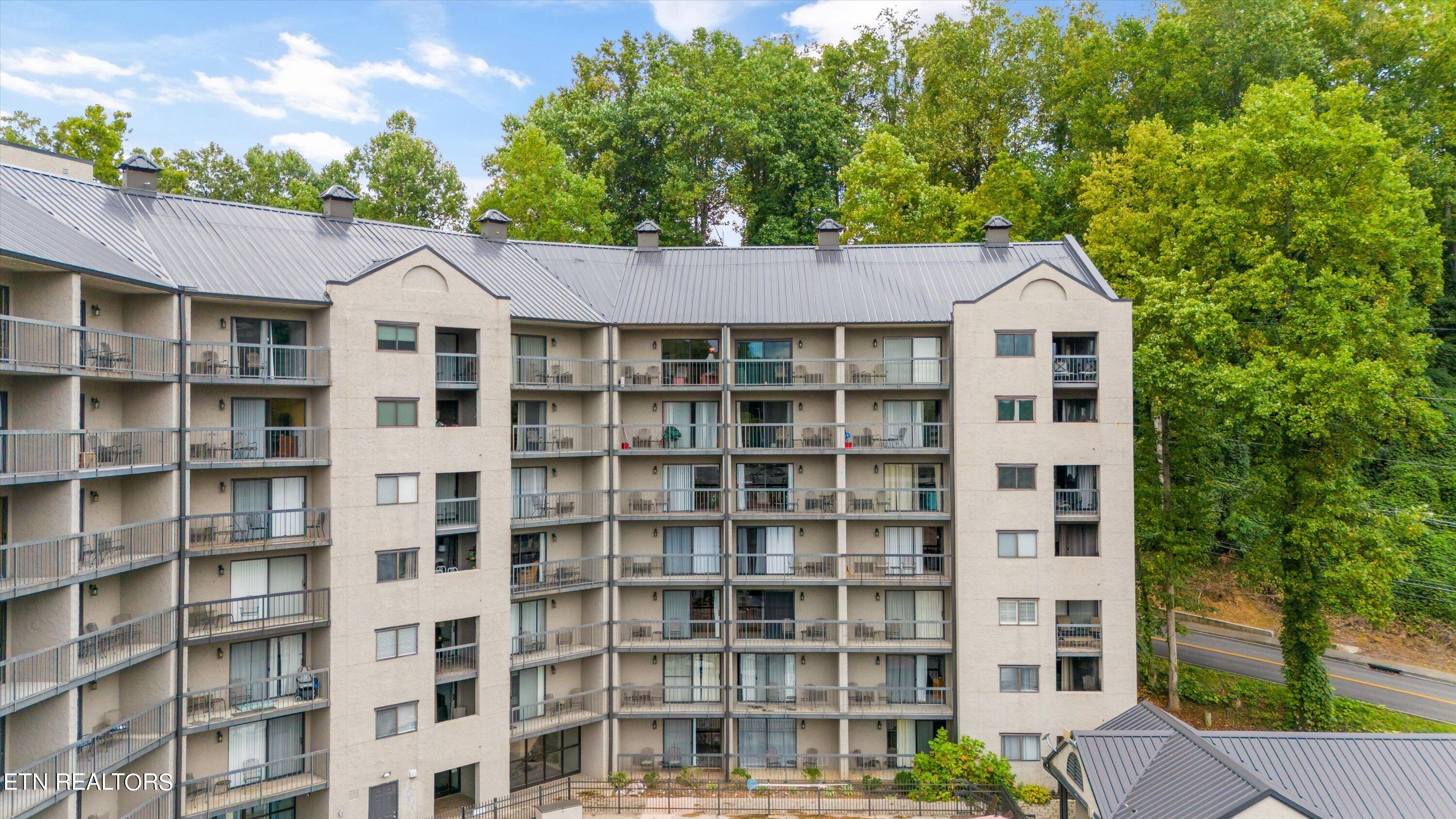 306 Baskins Creek Road Rd, 610