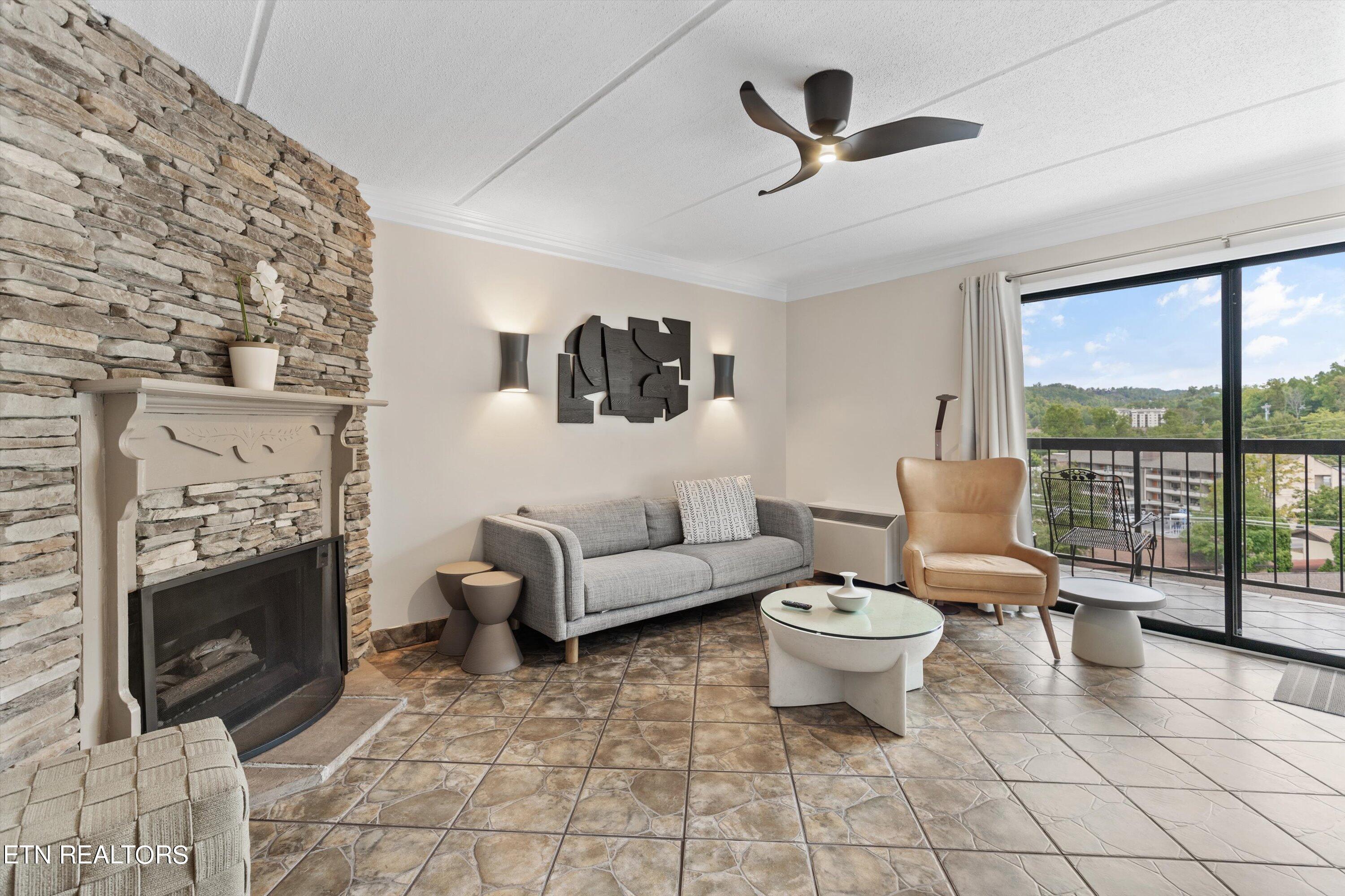 306 Baskins Creek Road Rd, 610