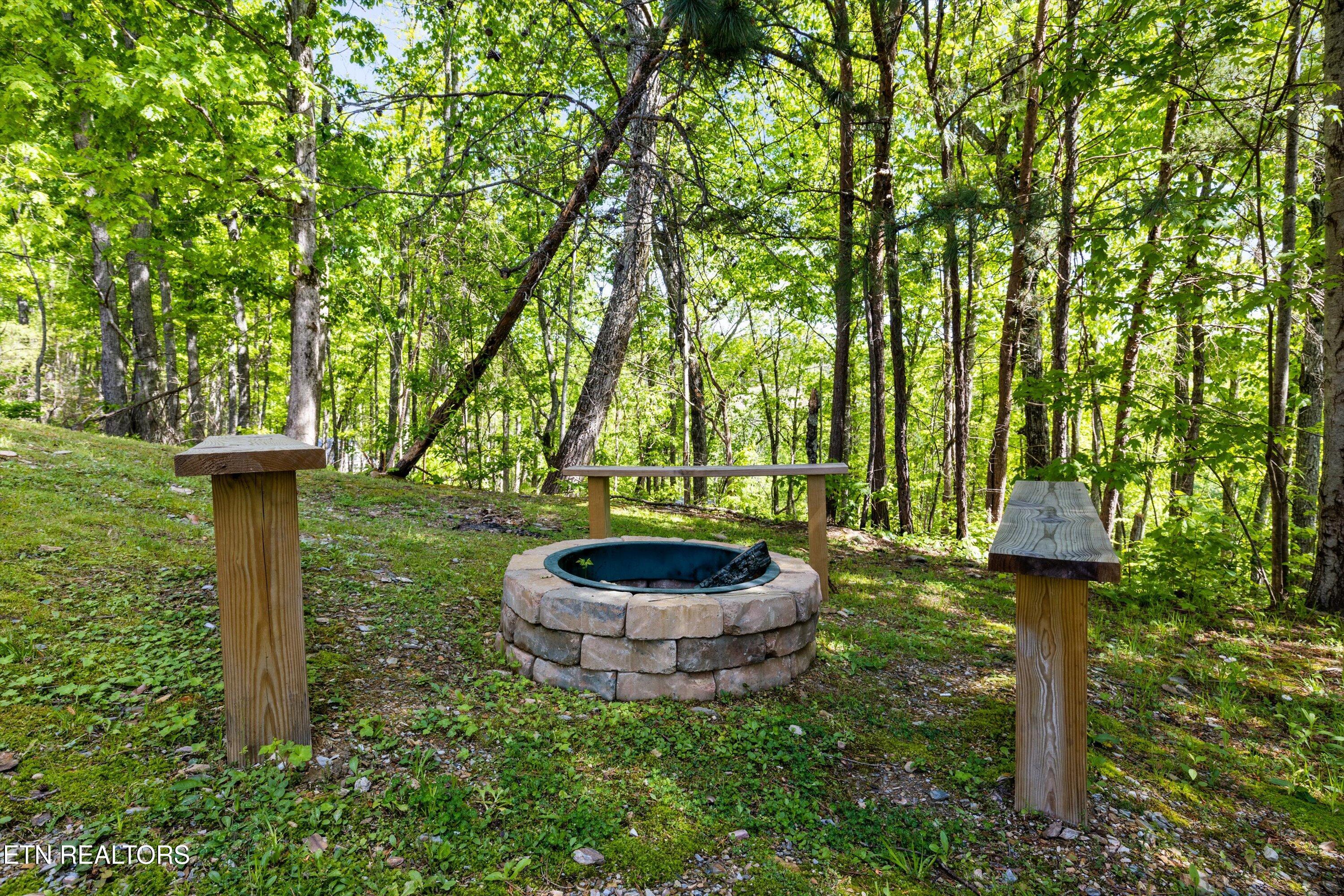 2620 Whipoorwill Hill