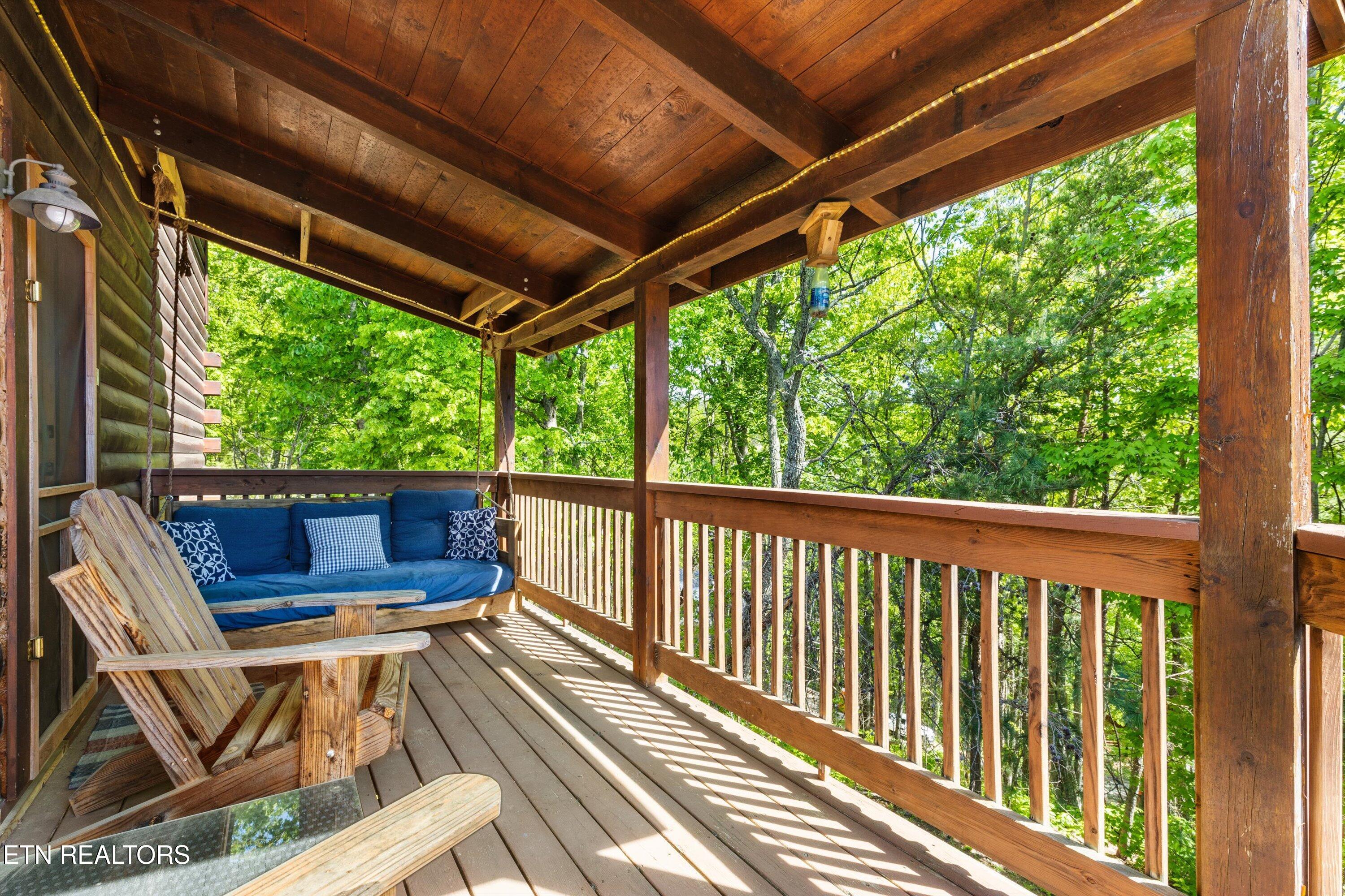 2620 Whipoorwill Hill