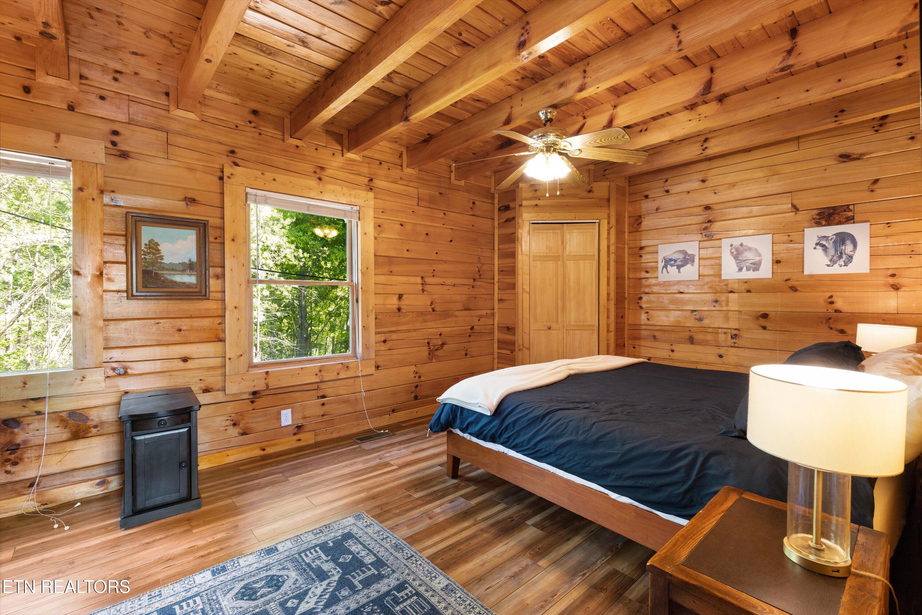 2620 Whipoorwill Hill