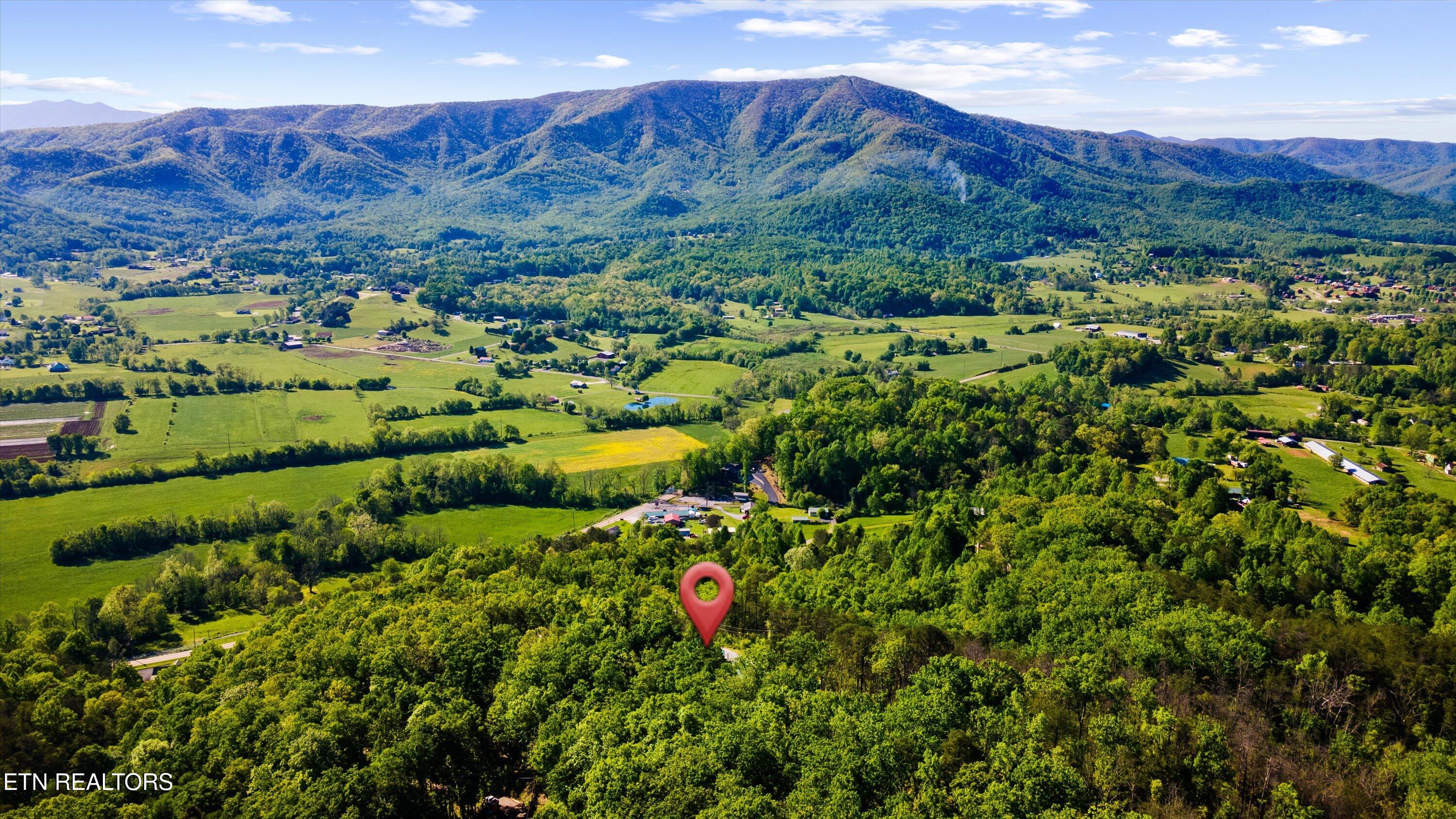 2620 Whipoorwill Hill