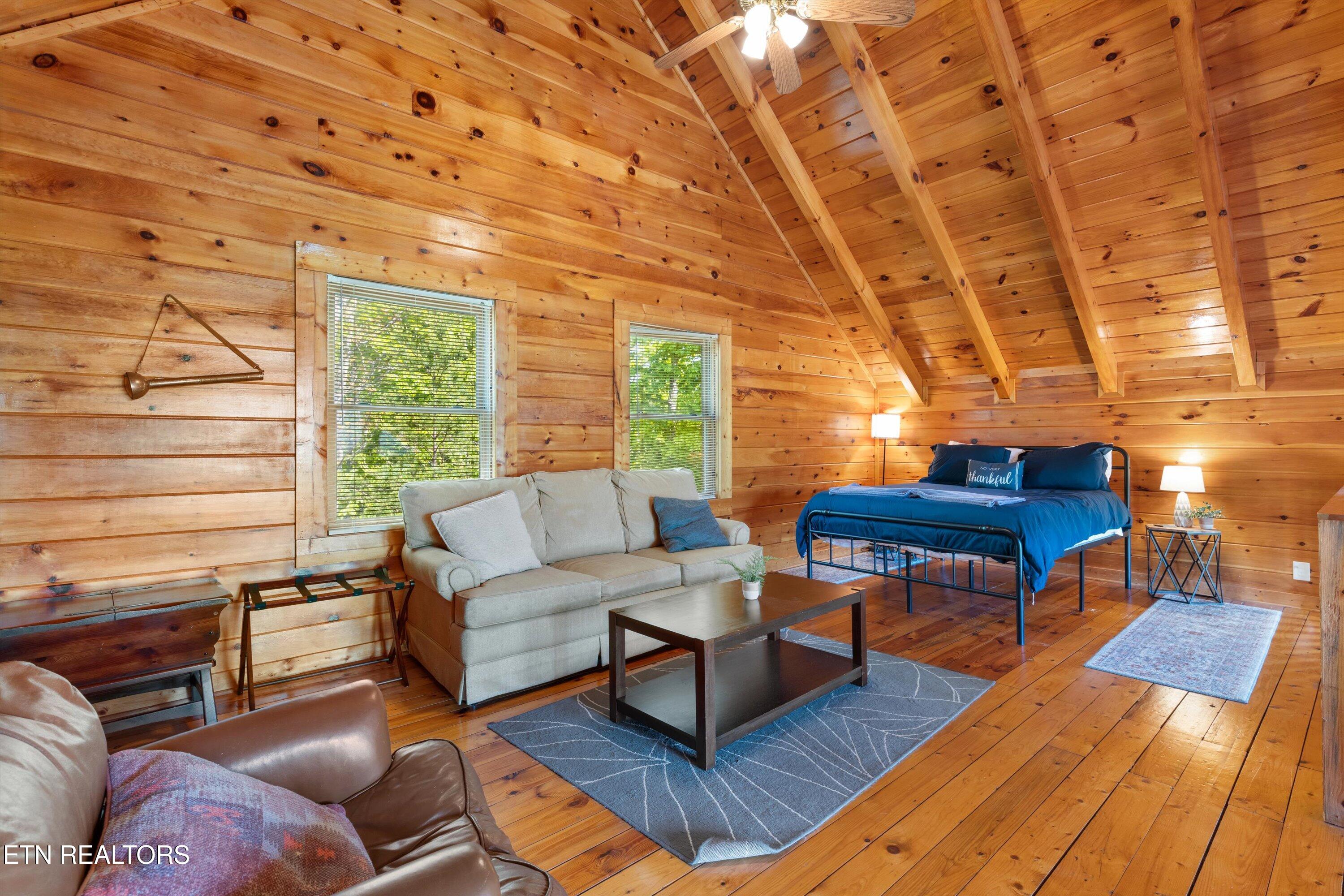 2620 Whipoorwill Hill