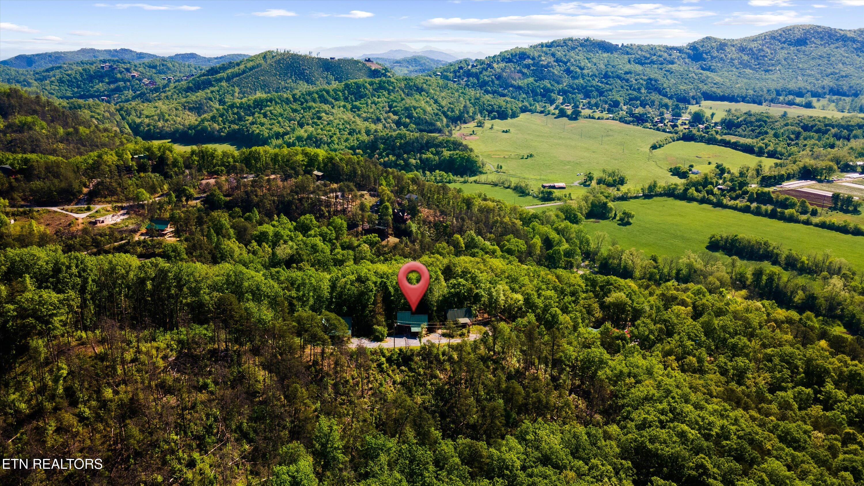 2620 Whipoorwill Hill