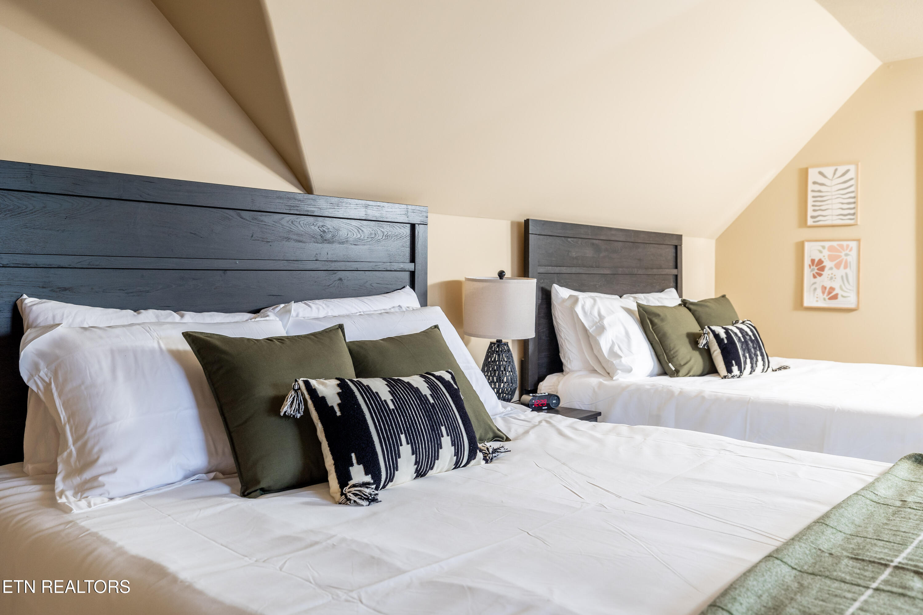 1607 Charlottesville Blvd Blvd