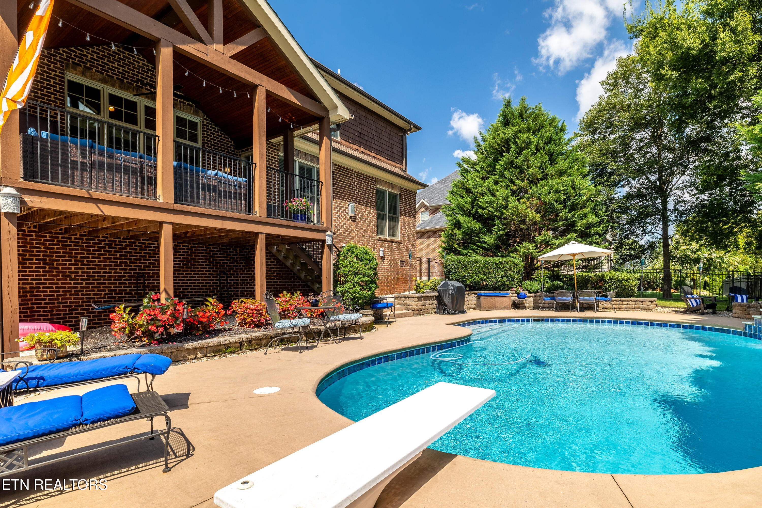 1607 Charlottesville Blvd Blvd