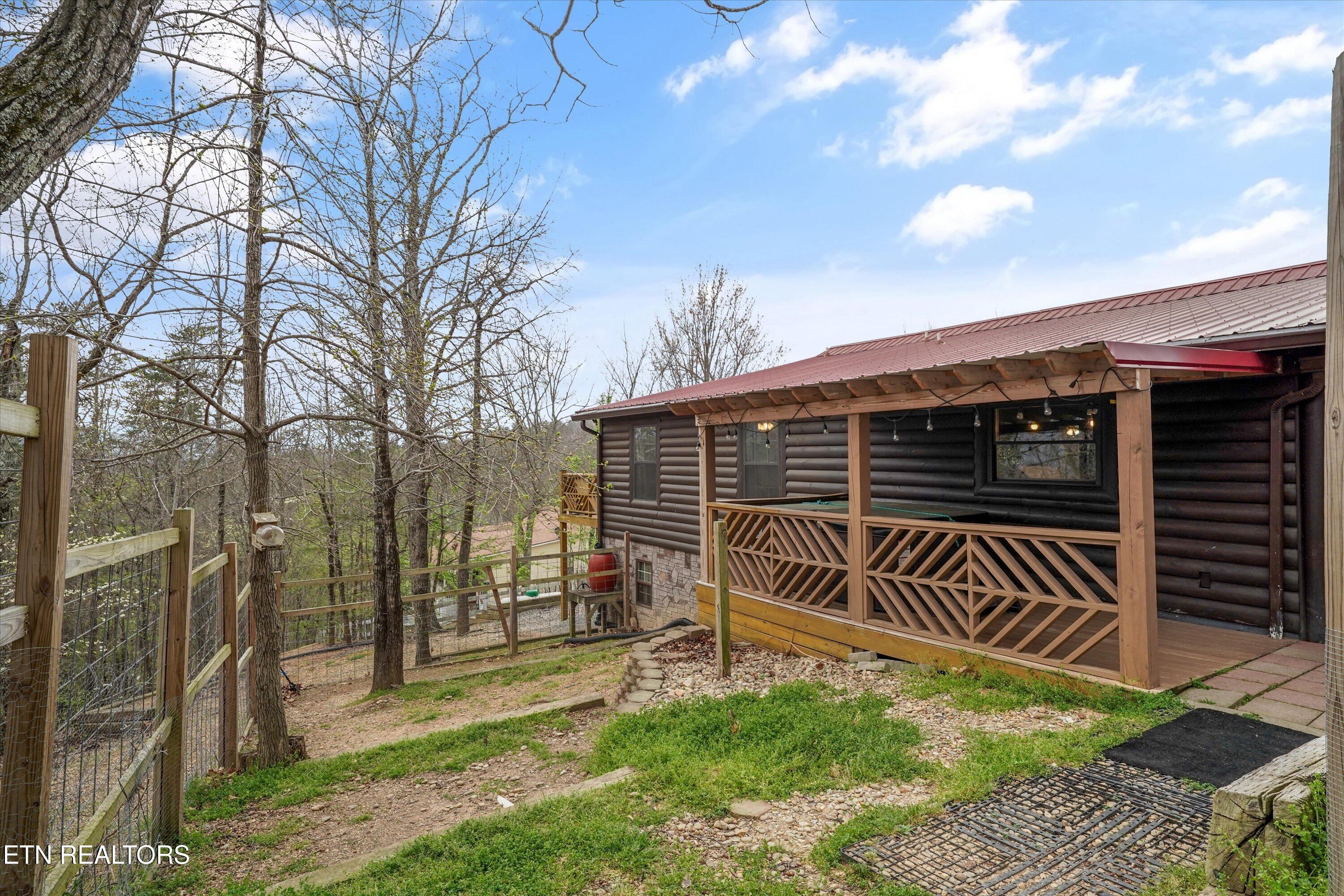 831 Lloyd Huskey Rd