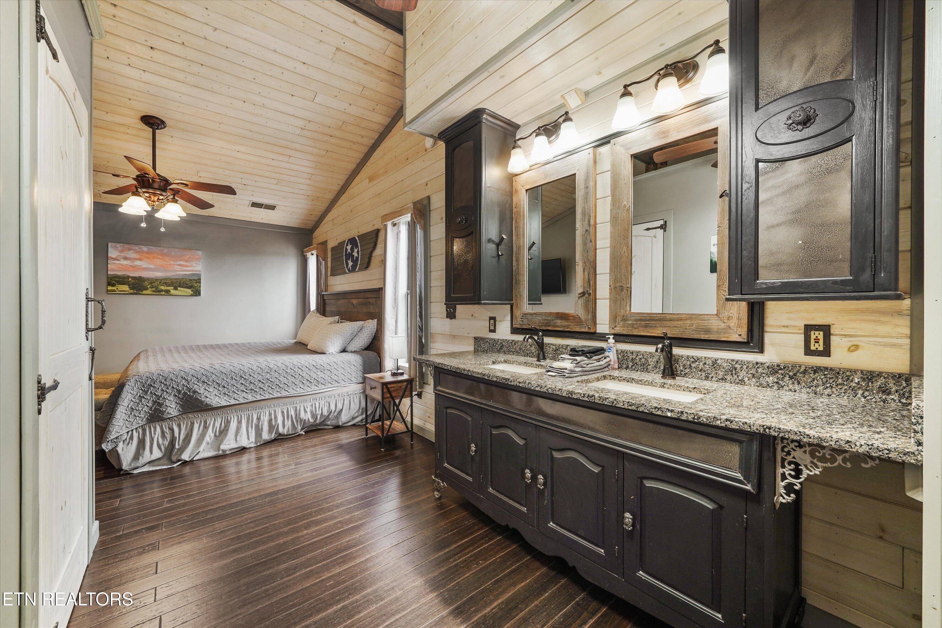831 Lloyd Huskey Rd