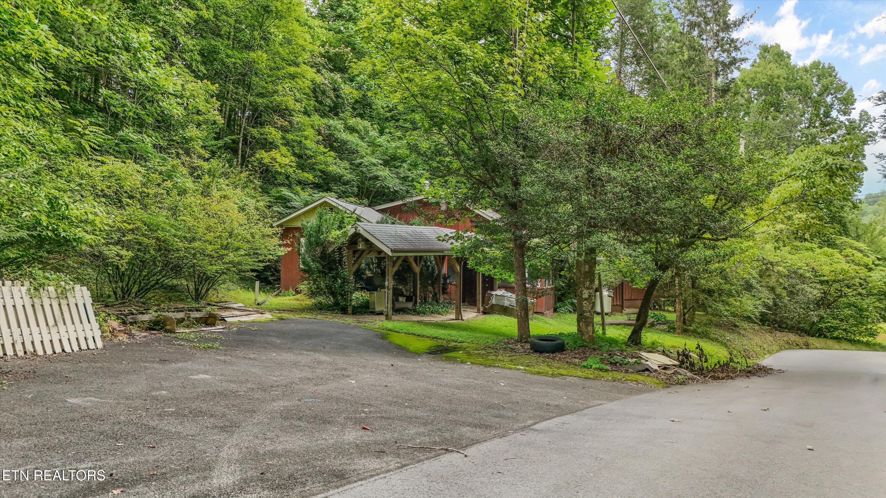 840 E Highland Drive