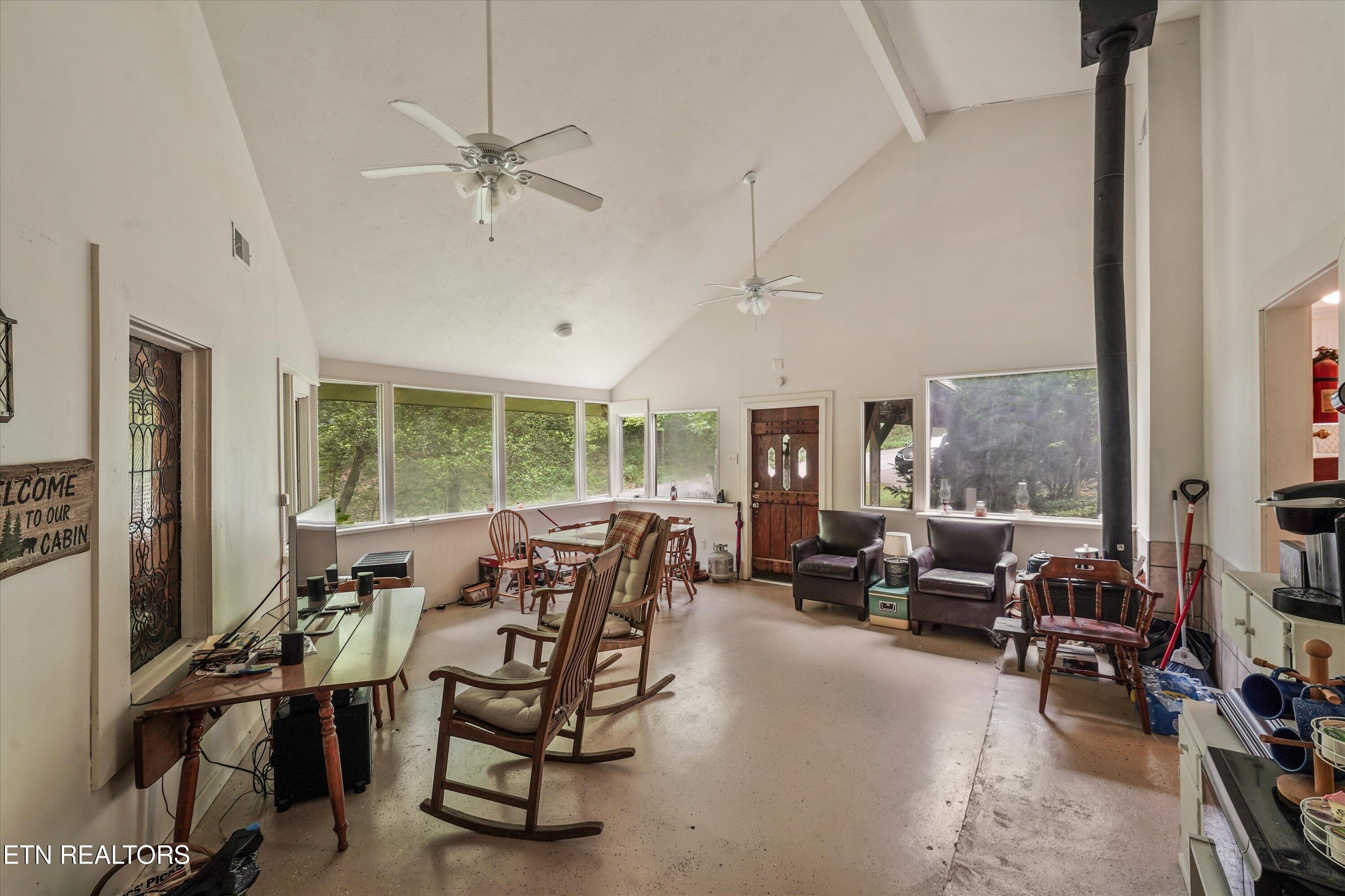 840 E Highland Drive