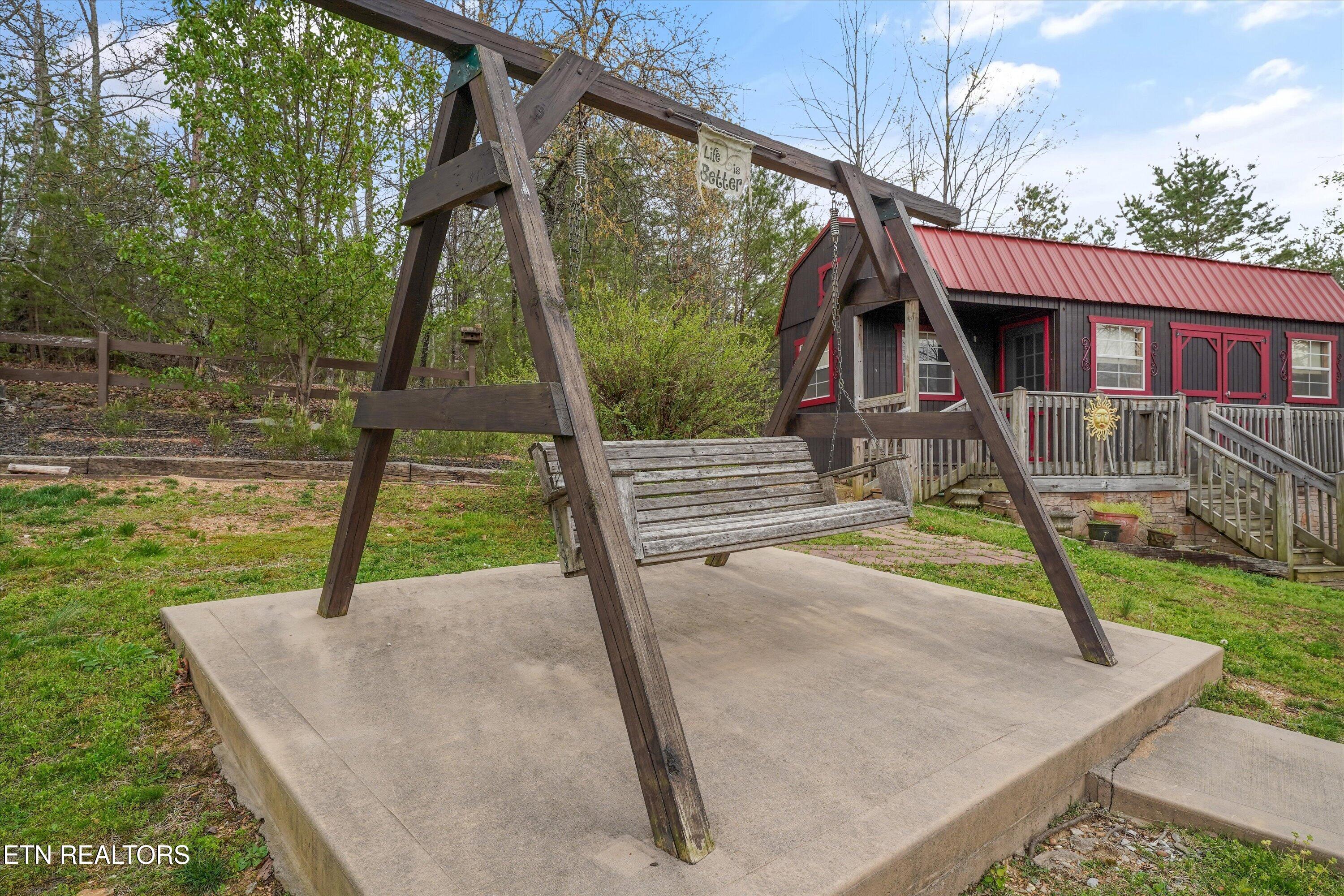 831 Lloyd Huskey Rd