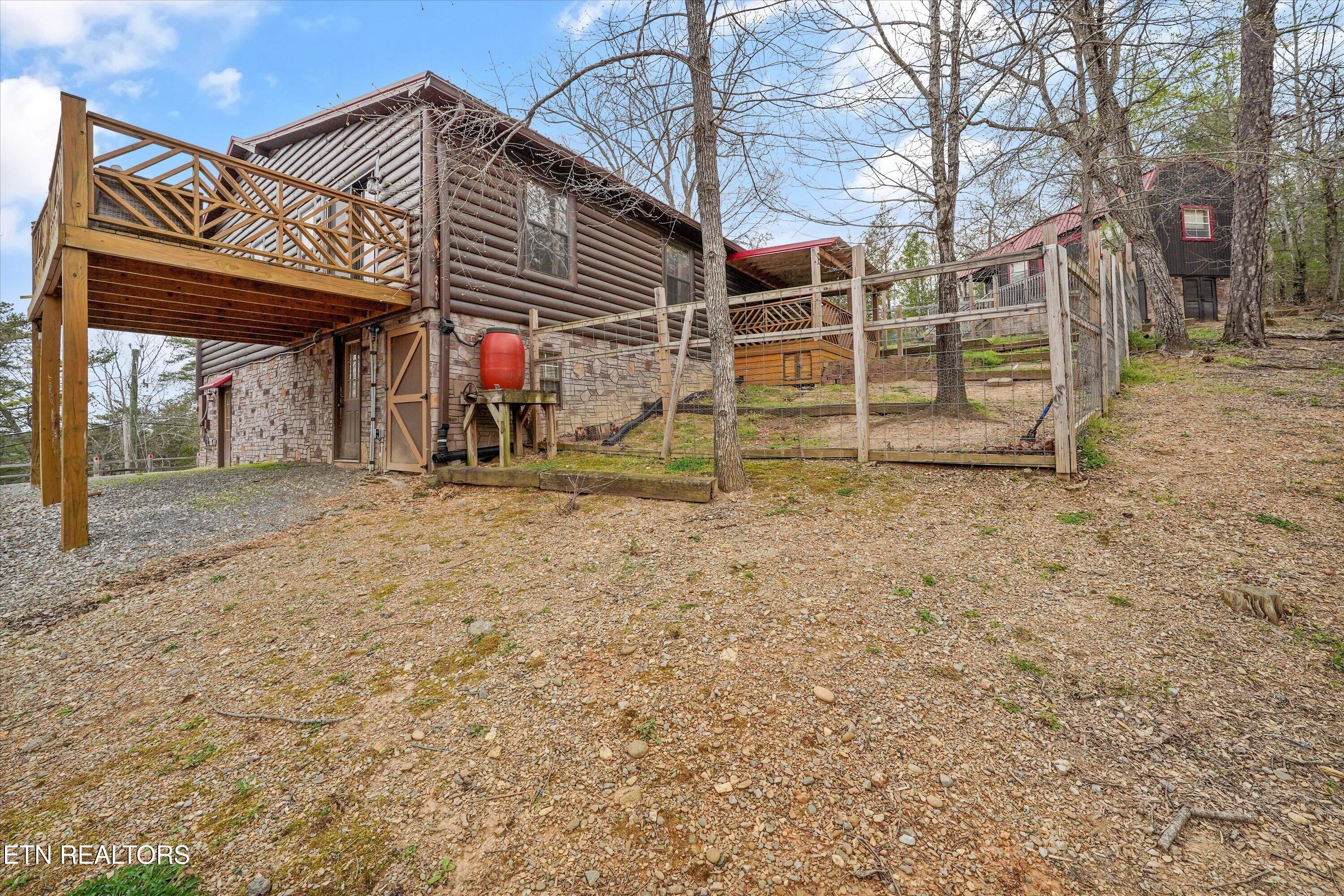 831 Lloyd Huskey Rd