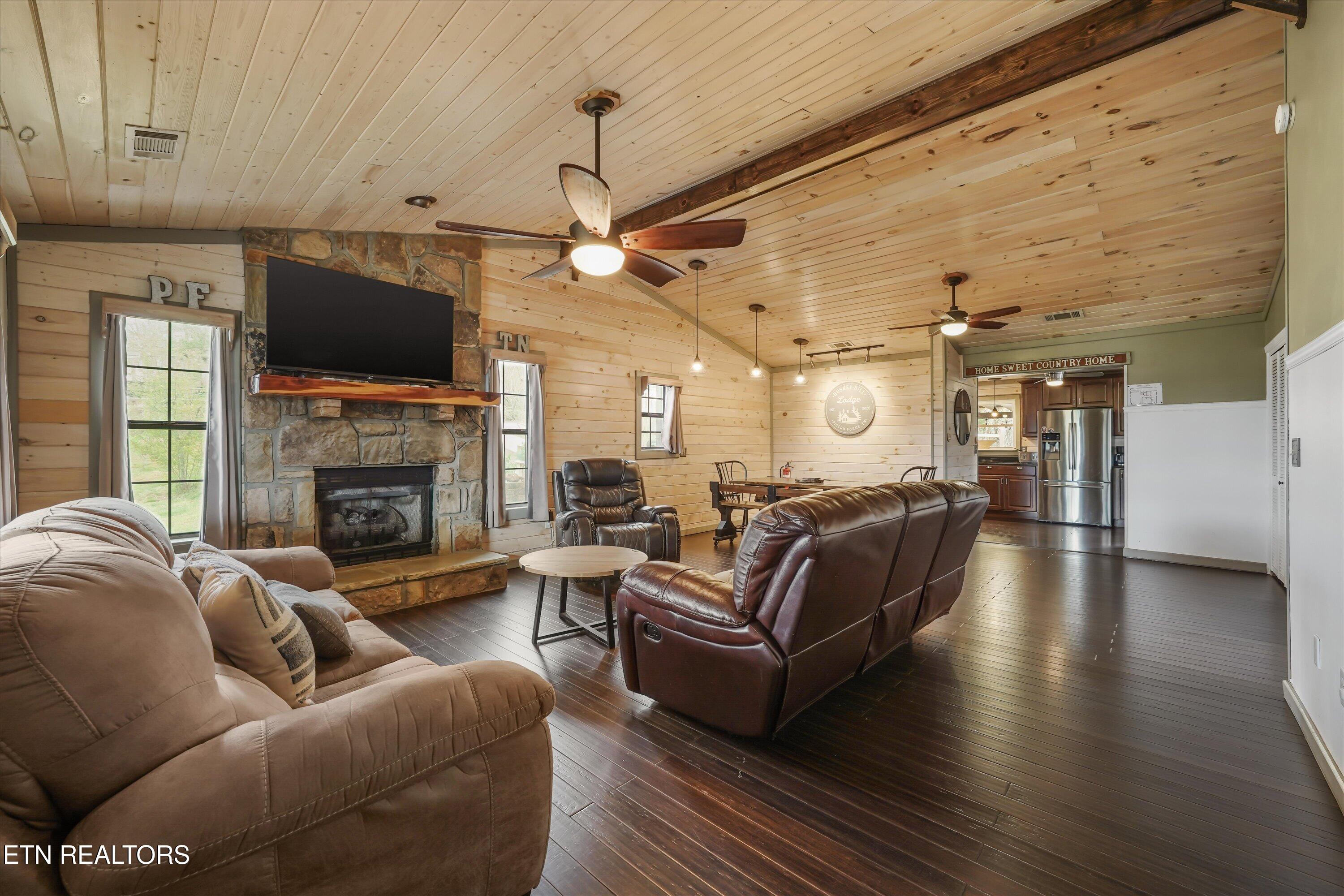 831 Lloyd Huskey Rd