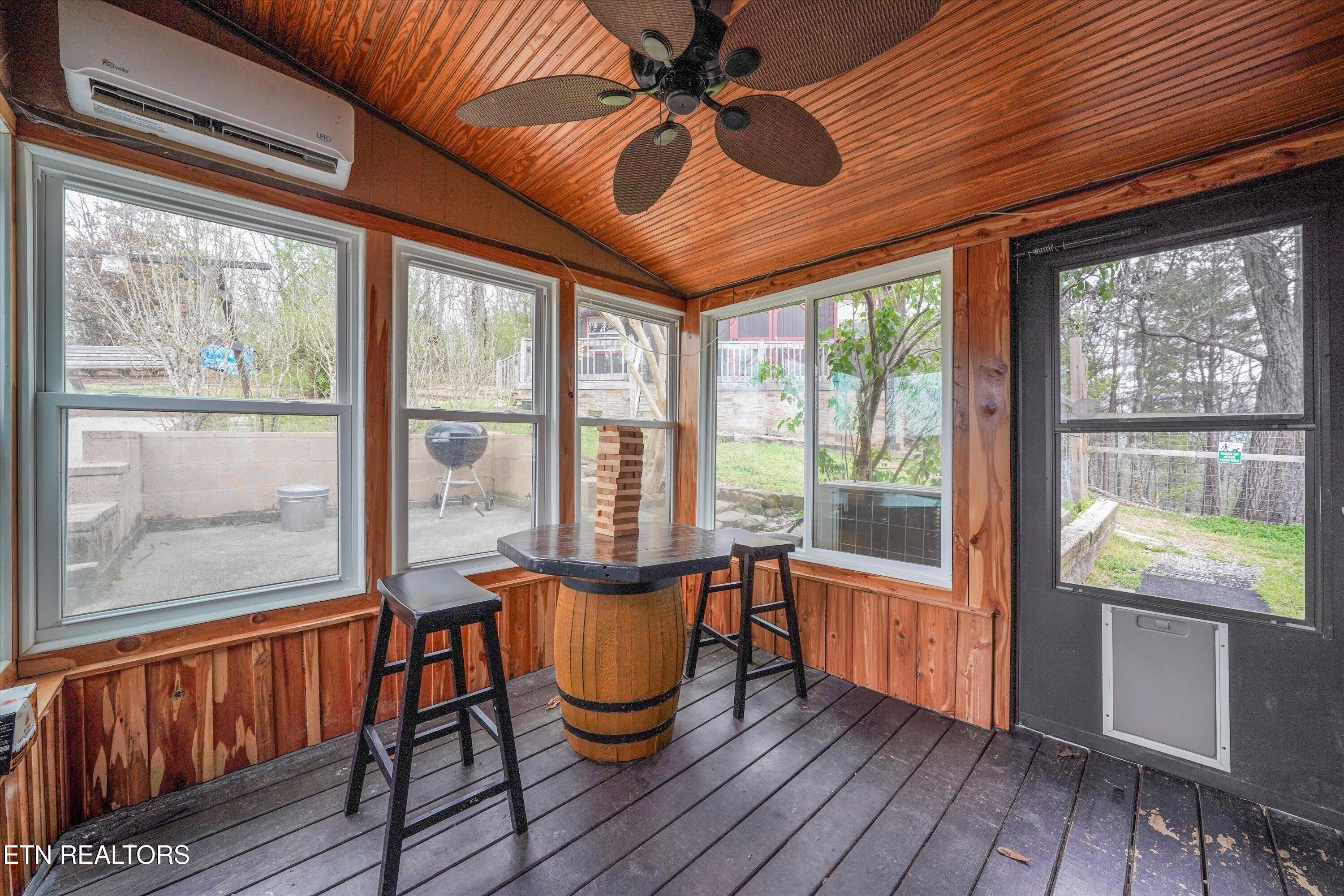 831 Lloyd Huskey Rd