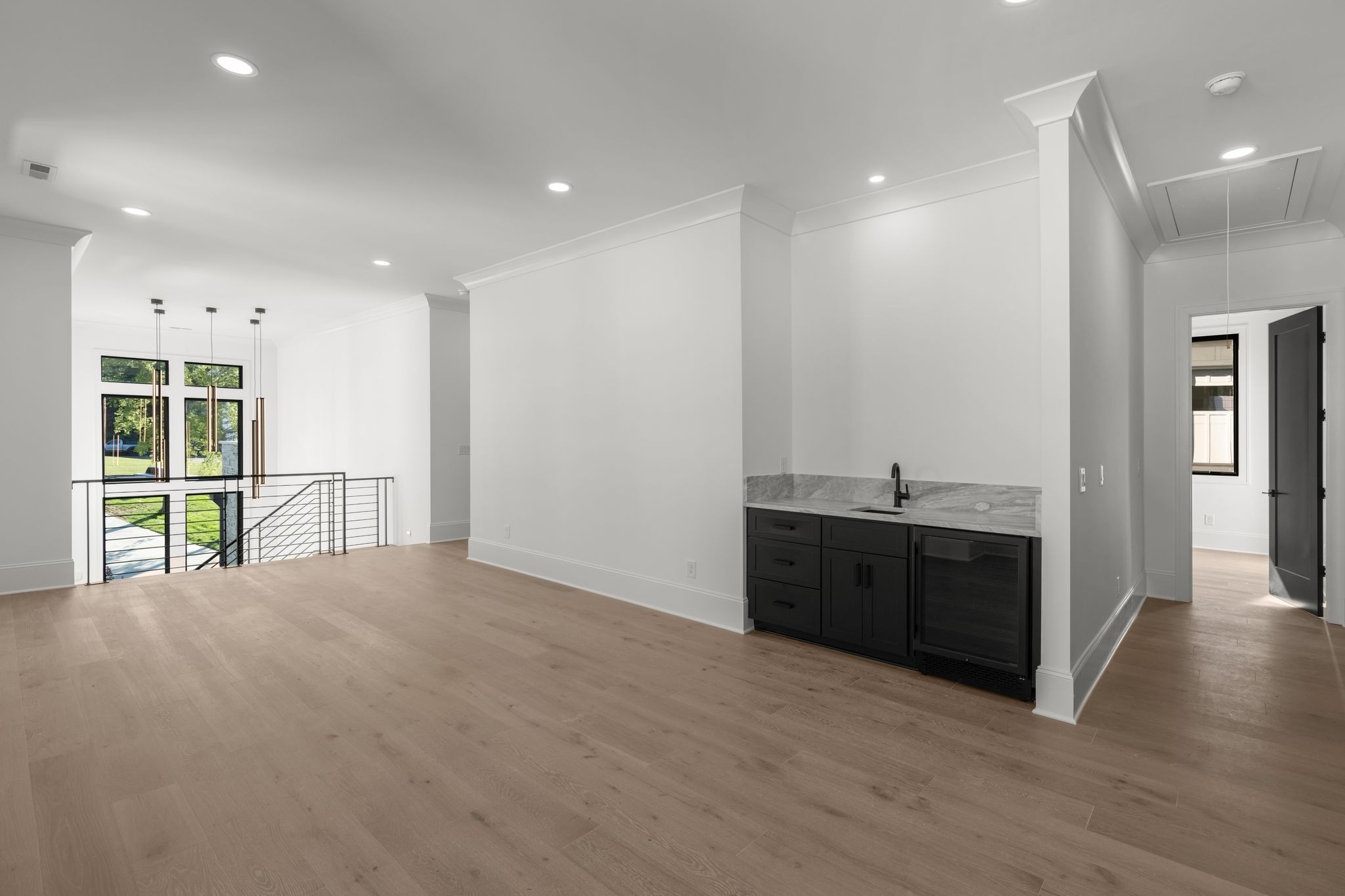 3916 Caylor Dr Unit: B