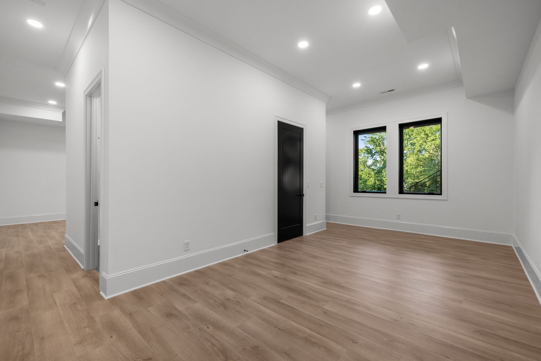 3916 Caylor Dr Unit: B