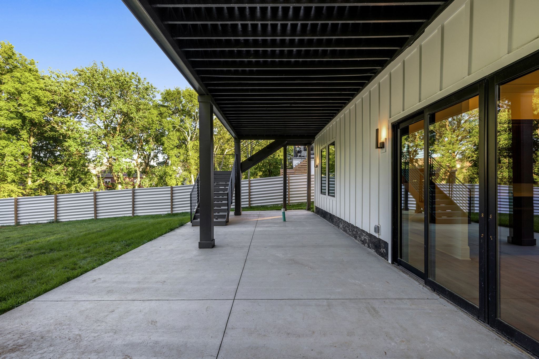 3916 Caylor Dr Unit: B
