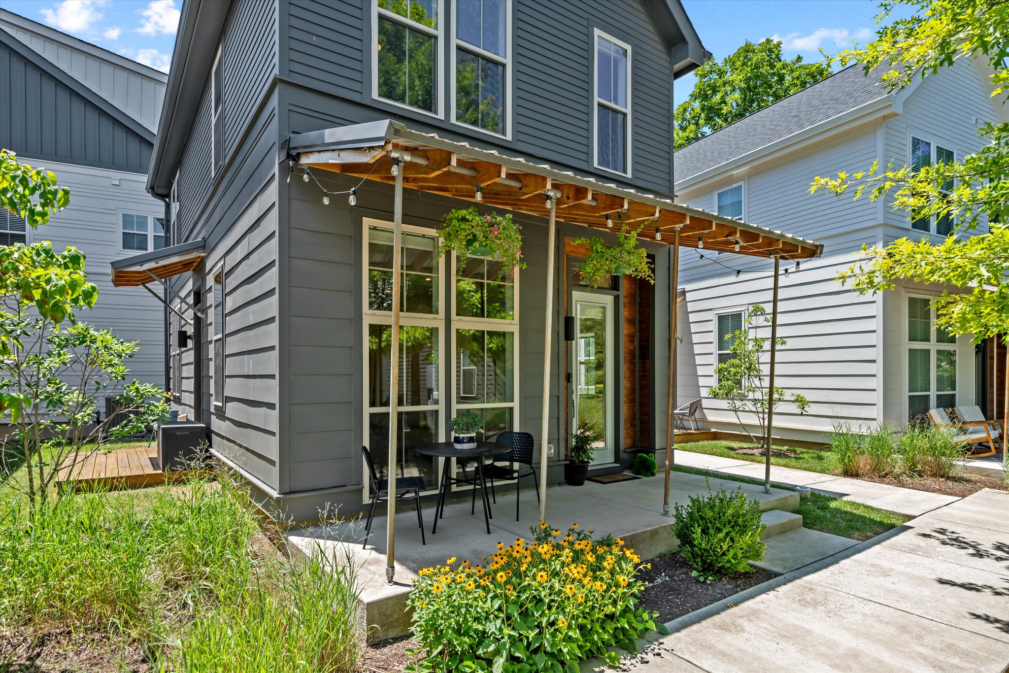 645 Nashua Ln Unit: 202