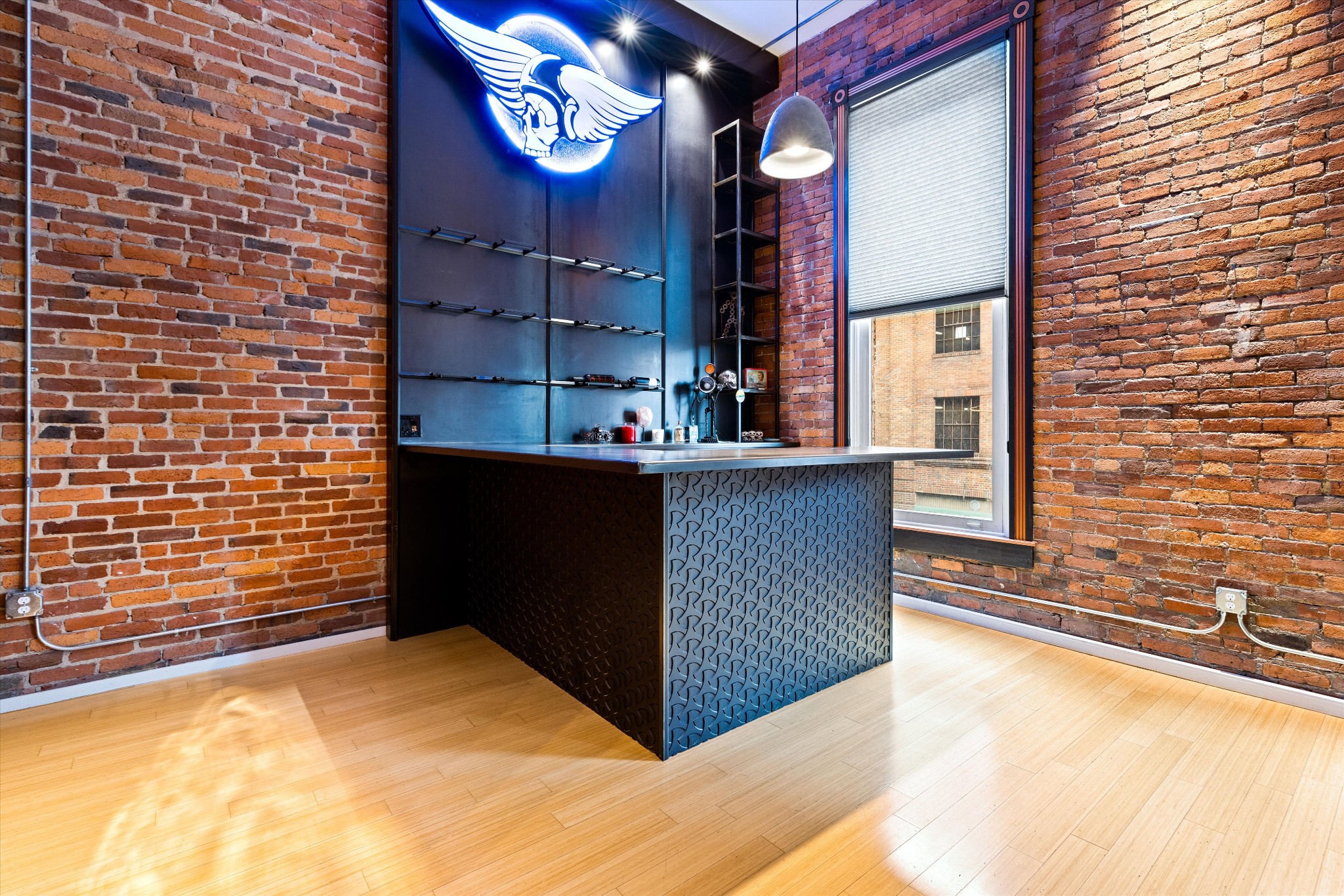 305 Church St Unit: 202