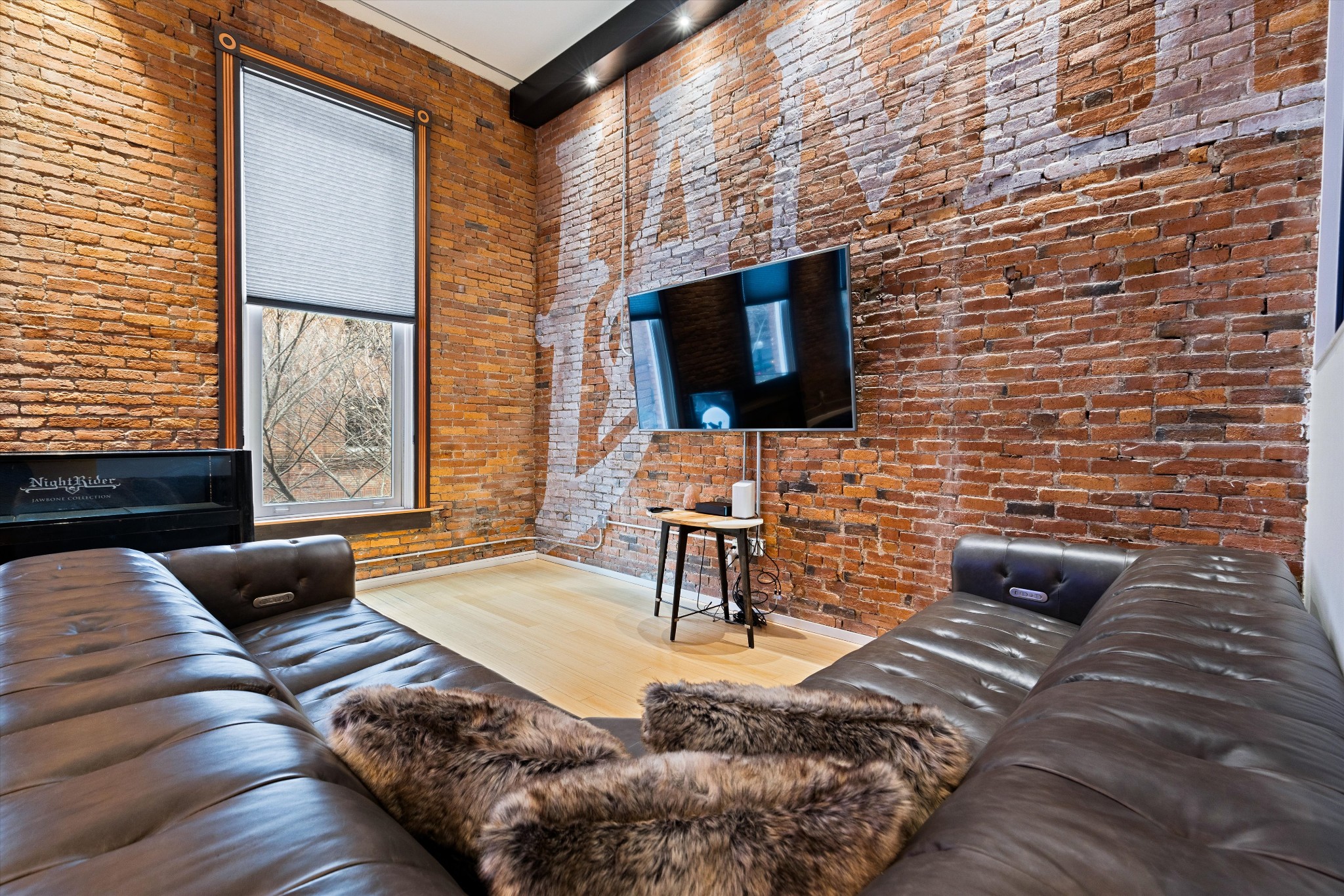 305 Church St Unit: 202