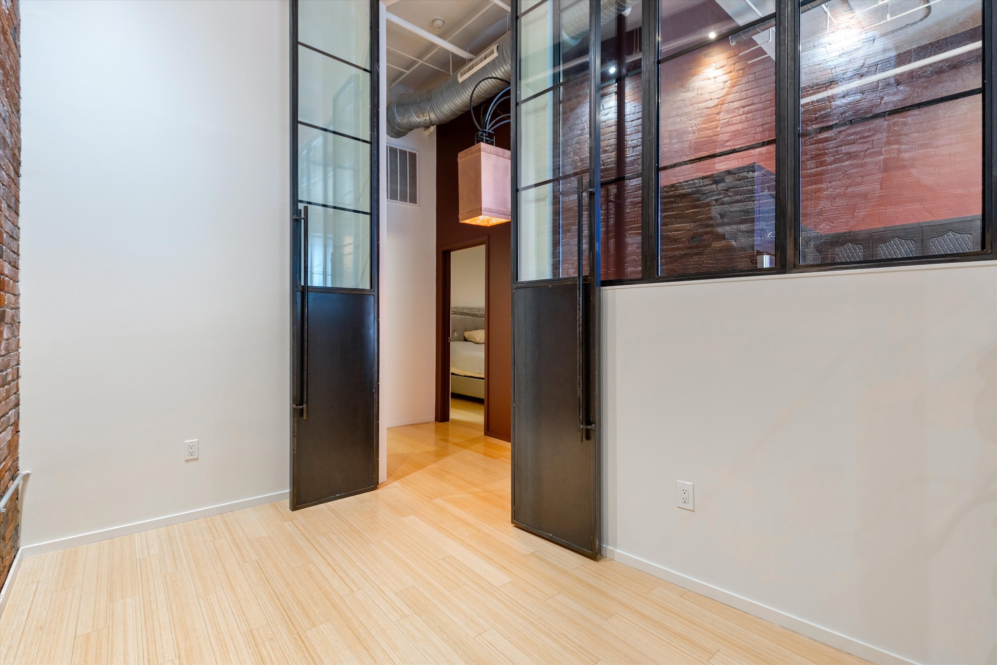 305 Church St Unit: 202
