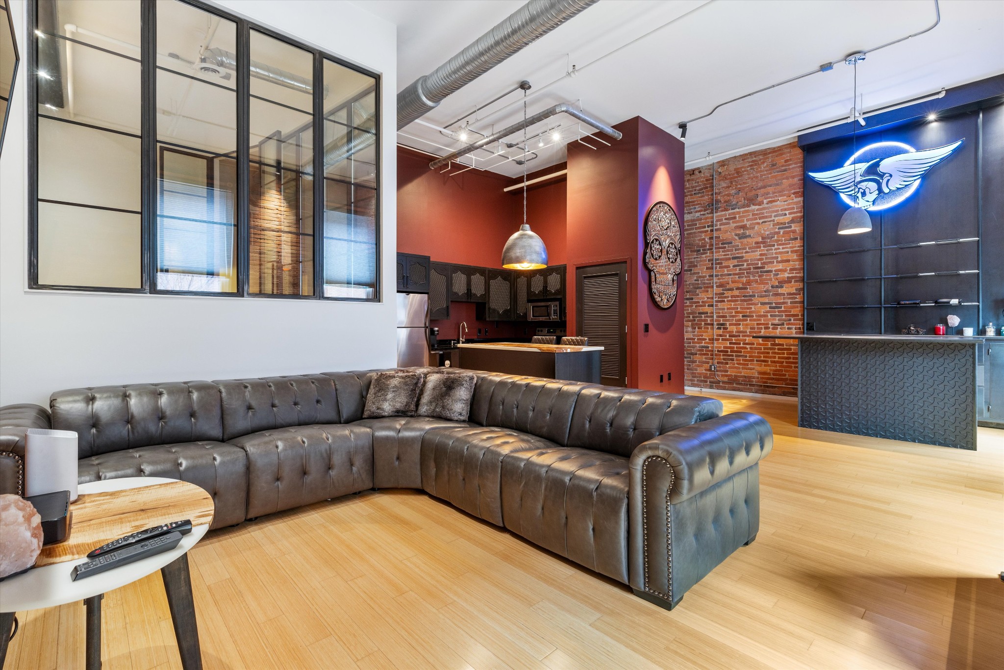 305 Church St Unit: 202